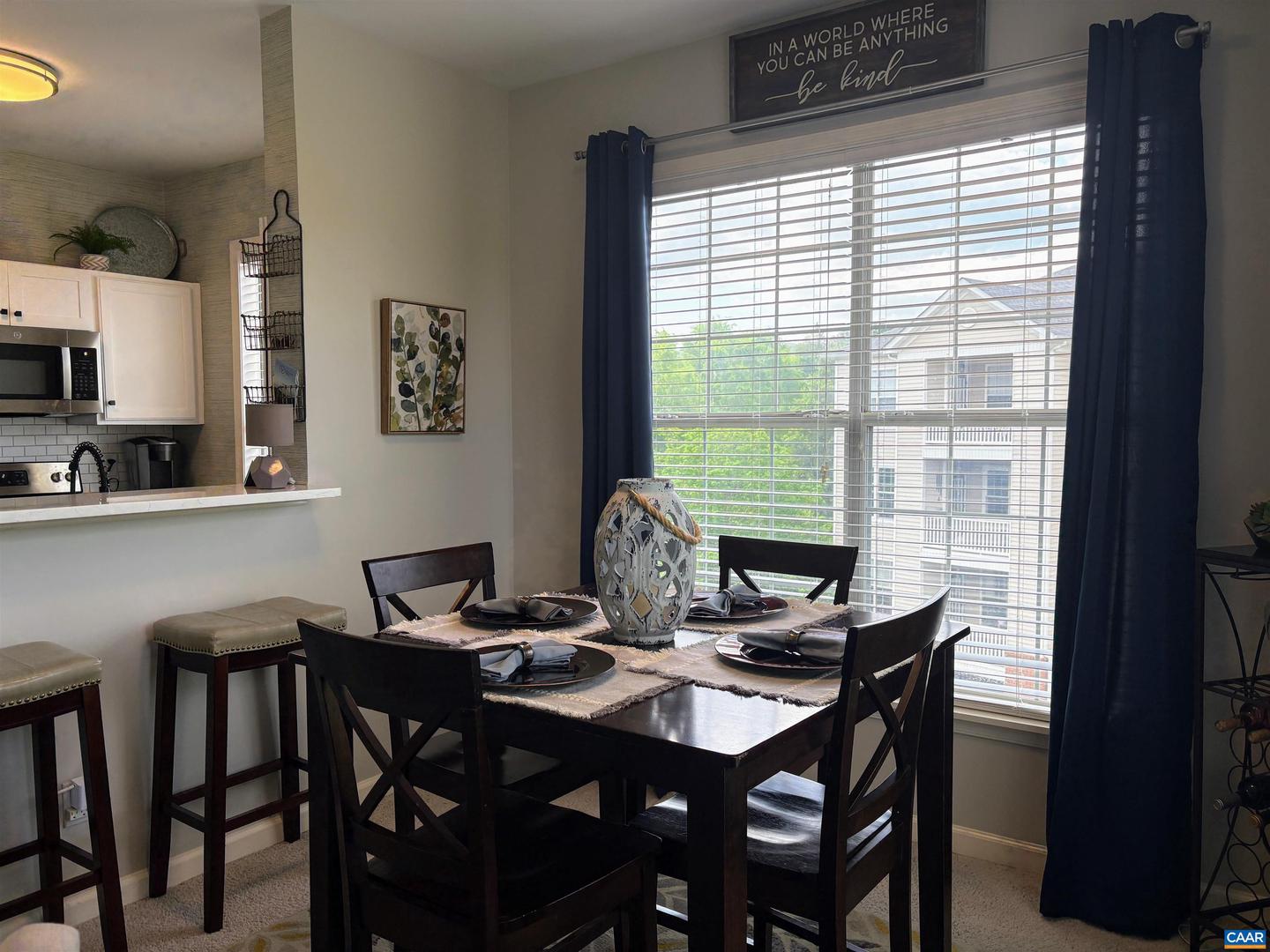 280 RIVERBEND DR #4C, CHARLOTTESVILLE, Virginia 22911, 1 Bedroom Bedrooms, ,1 BathroomBathrooms,Residential,For sale,280 RIVERBEND DR #4C,663993 MLS # 663993