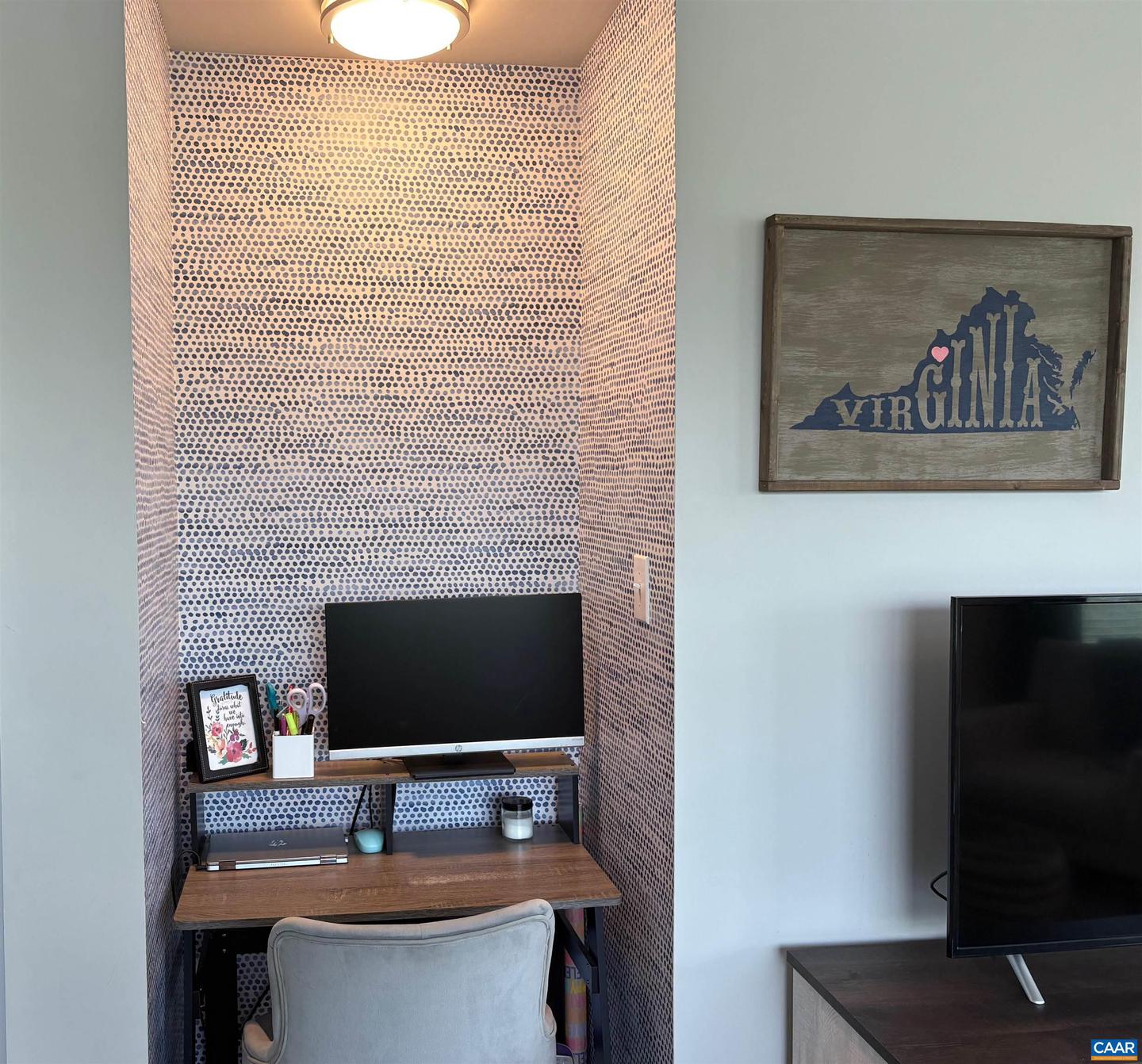 280 RIVERBEND DR #4C, CHARLOTTESVILLE, Virginia 22911, 1 Bedroom Bedrooms, ,1 BathroomBathrooms,Residential,For sale,280 RIVERBEND DR #4C,663993 MLS # 663993