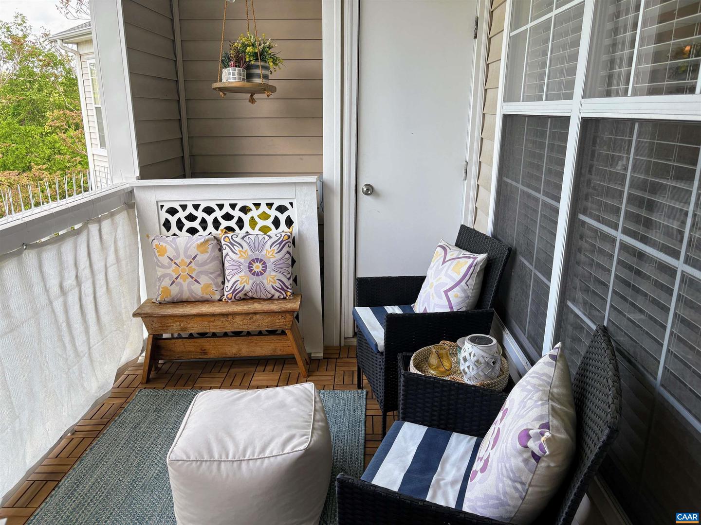 280 RIVERBEND DR #4C, CHARLOTTESVILLE, Virginia 22911, 1 Bedroom Bedrooms, ,1 BathroomBathrooms,Residential,For sale,280 RIVERBEND DR #4C,663993 MLS # 663993
