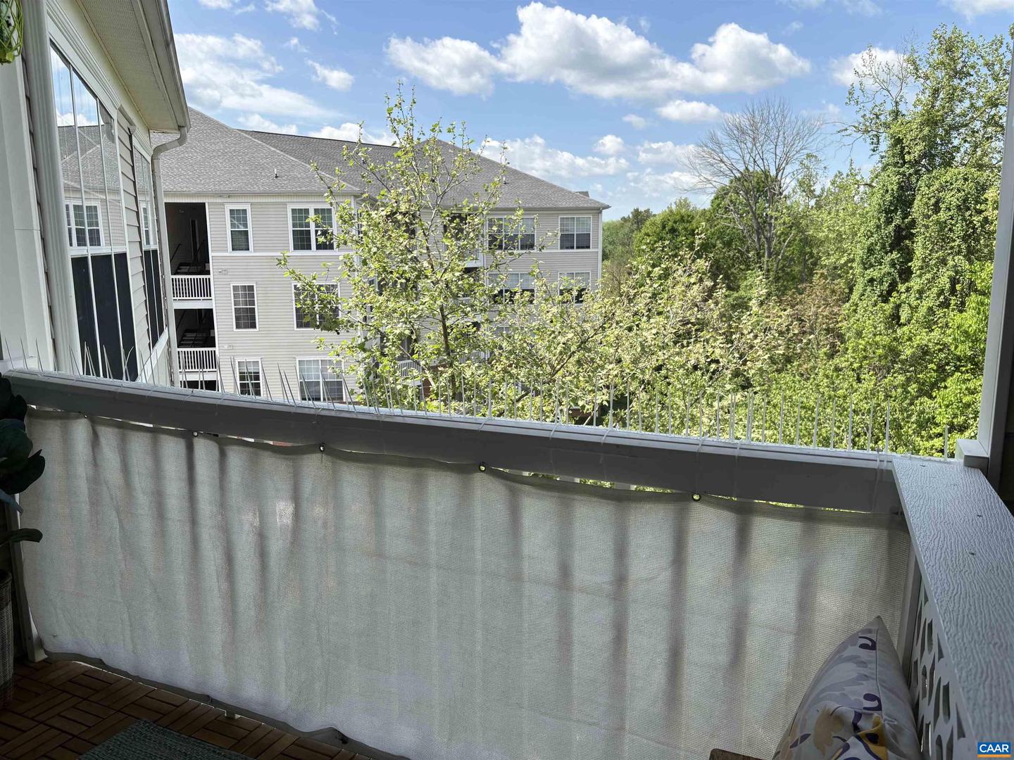 280 RIVERBEND DR #4C, CHARLOTTESVILLE, Virginia 22911, 1 Bedroom Bedrooms, ,1 BathroomBathrooms,Residential,For sale,280 RIVERBEND DR #4C,663993 MLS # 663993