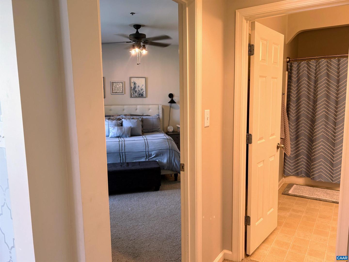 280 RIVERBEND DR #4C, CHARLOTTESVILLE, Virginia 22911, 1 Bedroom Bedrooms, ,1 BathroomBathrooms,Residential,For sale,280 RIVERBEND DR #4C,663993 MLS # 663993