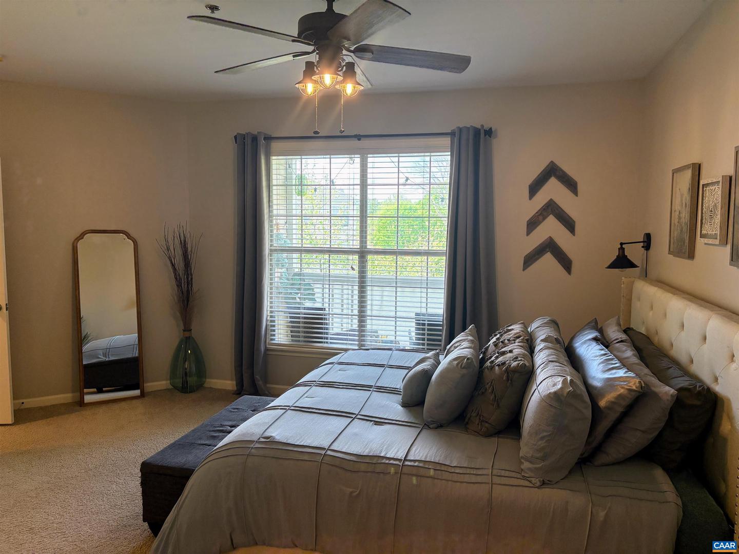 280 RIVERBEND DR #4C, CHARLOTTESVILLE, Virginia 22911, 1 Bedroom Bedrooms, ,1 BathroomBathrooms,Residential,For sale,280 RIVERBEND DR #4C,663993 MLS # 663993