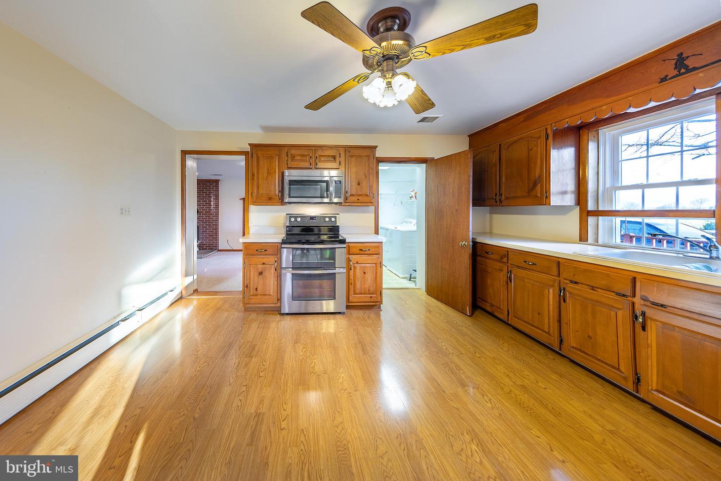 23045 WATSON RD, LEESBURG, Virginia 20175, 6 Bedrooms Bedrooms, ,2 BathroomsBathrooms,Residential,For sale,23045 WATSON RD,VALO2068338 MLS # VALO2068338