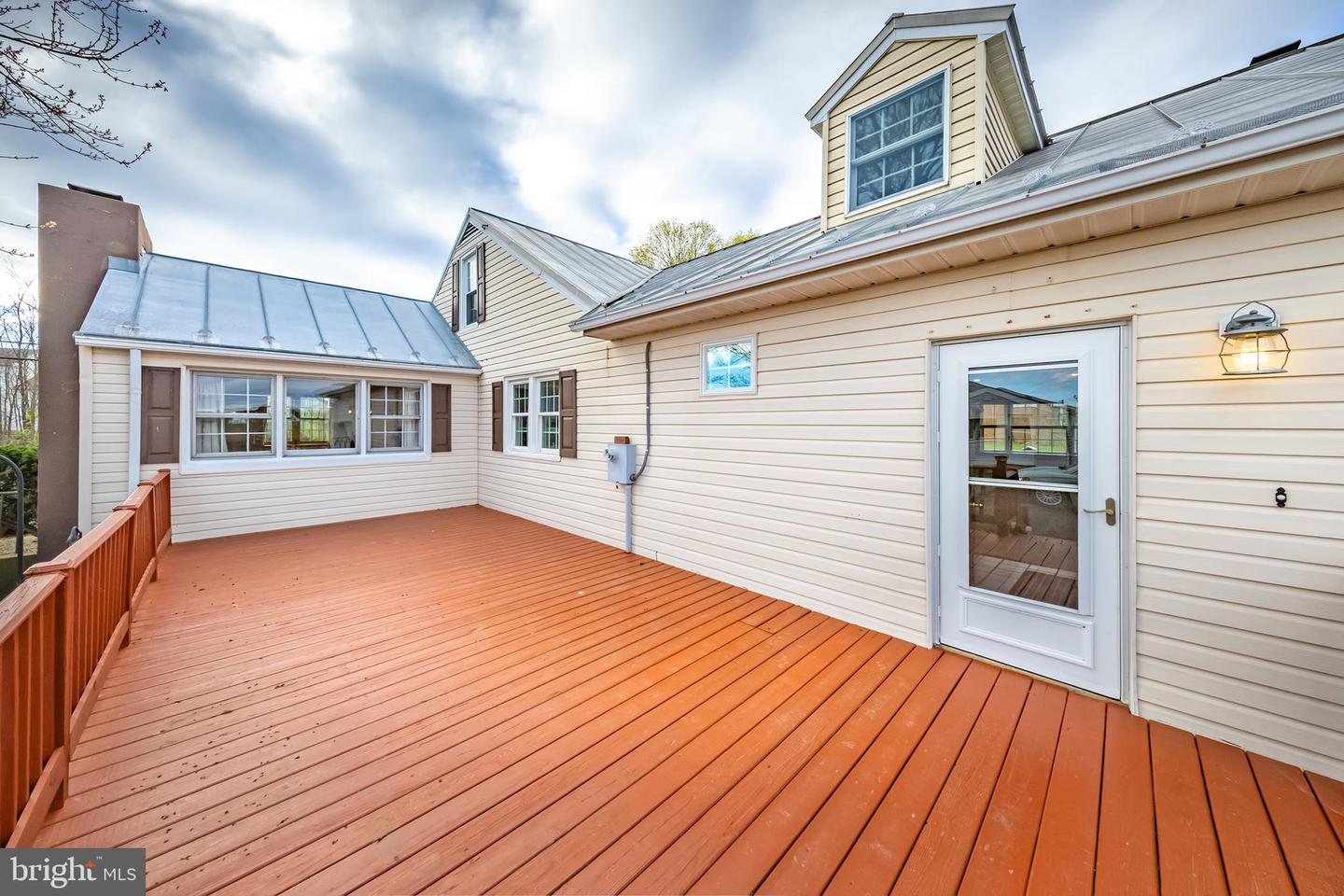23045 WATSON RD, LEESBURG, Virginia 20175, 6 Bedrooms Bedrooms, ,2 BathroomsBathrooms,Residential,For sale,23045 WATSON RD,VALO2068338 MLS # VALO2068338