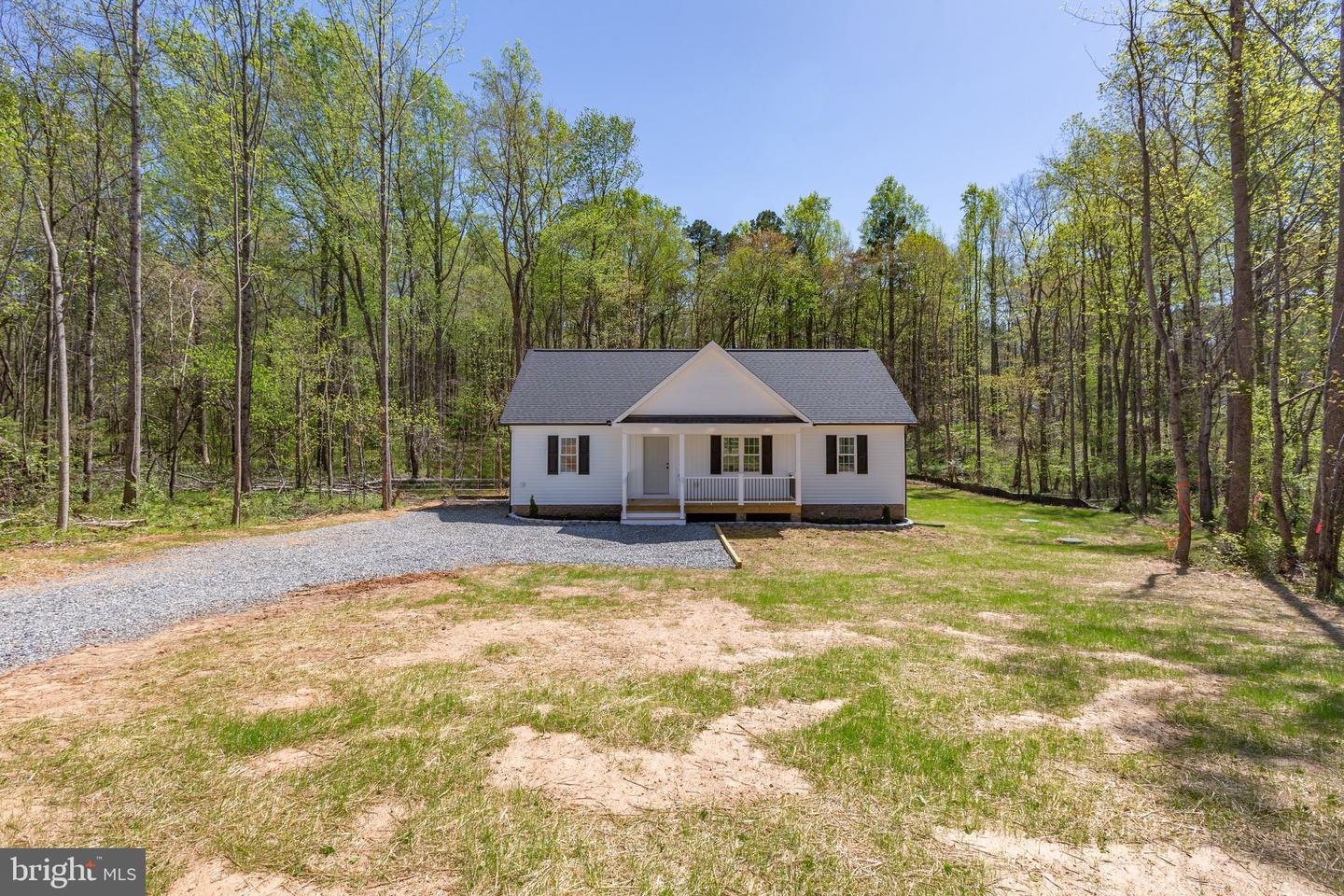 61 OAKLAND PL, LOUISA, Virginia 23093, 3 Bedrooms Bedrooms, ,2 BathroomsBathrooms,Residential,For sale,61 OAKLAND PL,VALA2007076 MLS # VALA2007076