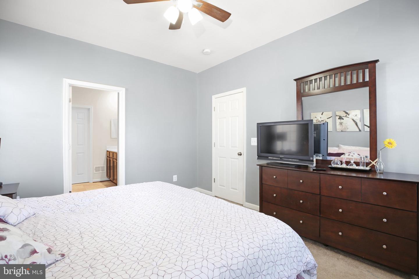 407 APRICOT ST, STAFFORD, Virginia 22554, 4 Bedrooms Bedrooms, ,2 BathroomsBathrooms,Residential,For sale,407 APRICOT ST,VAST2035096 MLS # VAST2035096