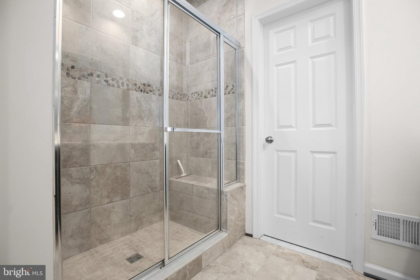 407 APRICOT ST, STAFFORD, Virginia 22554, 4 Bedrooms Bedrooms, ,2 BathroomsBathrooms,Residential,For sale,407 APRICOT ST,VAST2035096 MLS # VAST2035096
