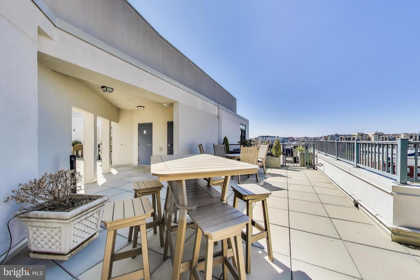 2020 12TH ST NW #618, WASHINGTON, District Of Columbia 20009, 1 Bedroom Bedrooms, ,1 BathroomBathrooms,Residential,For sale,2020 12TH ST NW #618,DCDC2185042 MLS # DCDC2185042