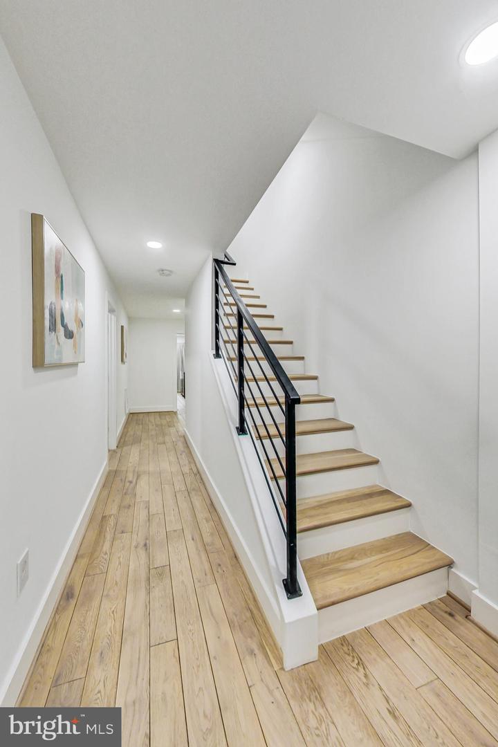1427 K ST SE, WASHINGTON, District Of Columbia 20003, 4 Bedrooms Bedrooms, ,3 BathroomsBathrooms,Residential,For sale,1427 K ST SE,DCDC2186710 MLS # DCDC2186710