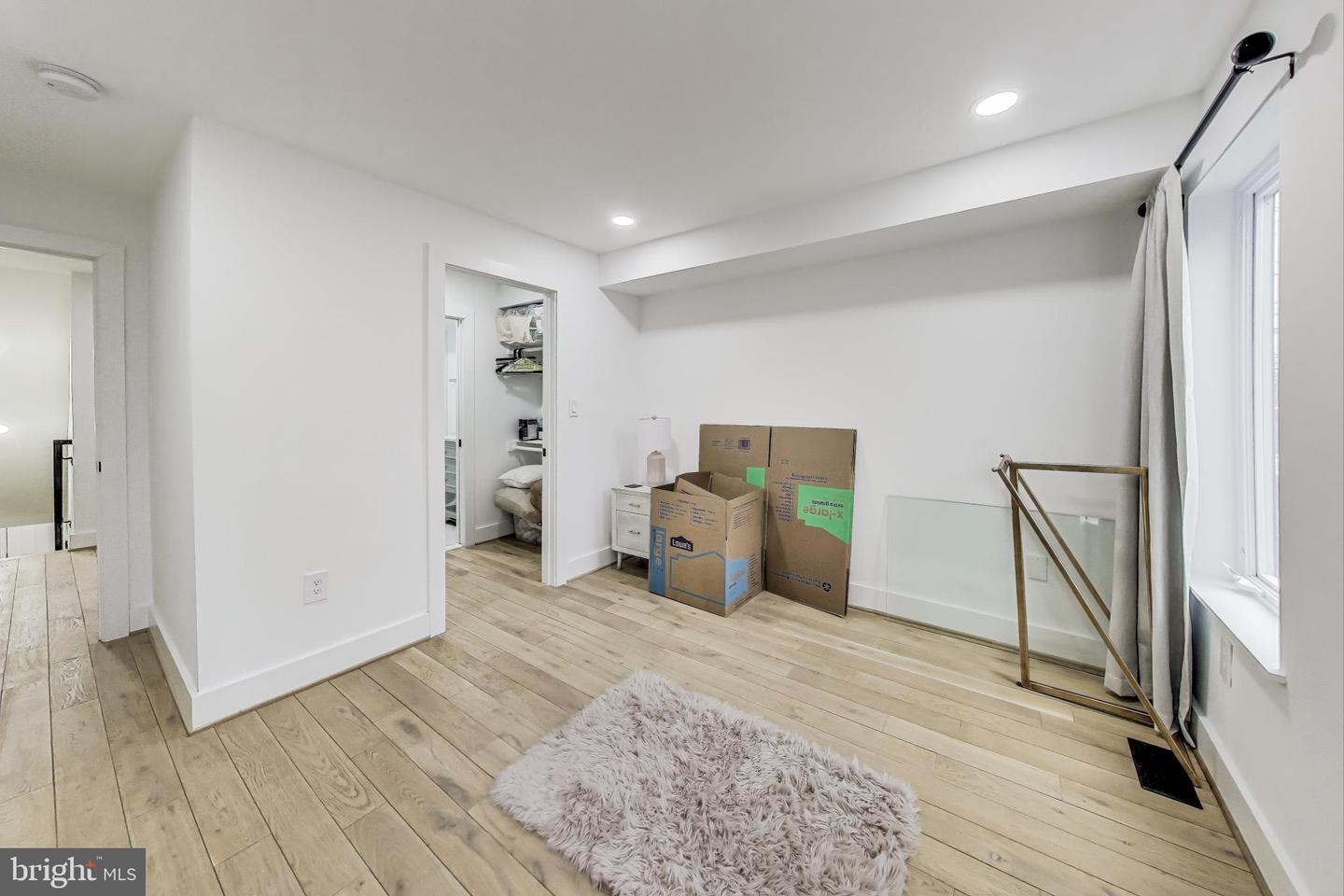 1427 K ST SE, WASHINGTON, District Of Columbia 20003, 4 Bedrooms Bedrooms, ,3 BathroomsBathrooms,Residential,For sale,1427 K ST SE,DCDC2186710 MLS # DCDC2186710