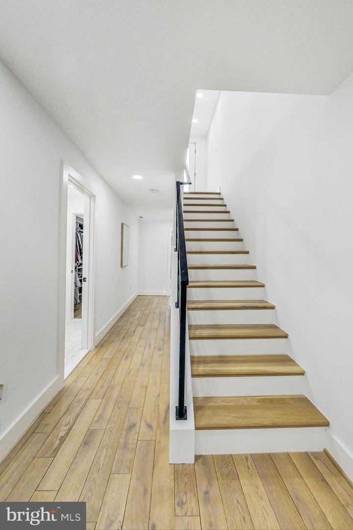 1427 K ST SE, WASHINGTON, District Of Columbia 20003, 4 Bedrooms Bedrooms, ,3 BathroomsBathrooms,Residential,For sale,1427 K ST SE,DCDC2186710 MLS # DCDC2186710