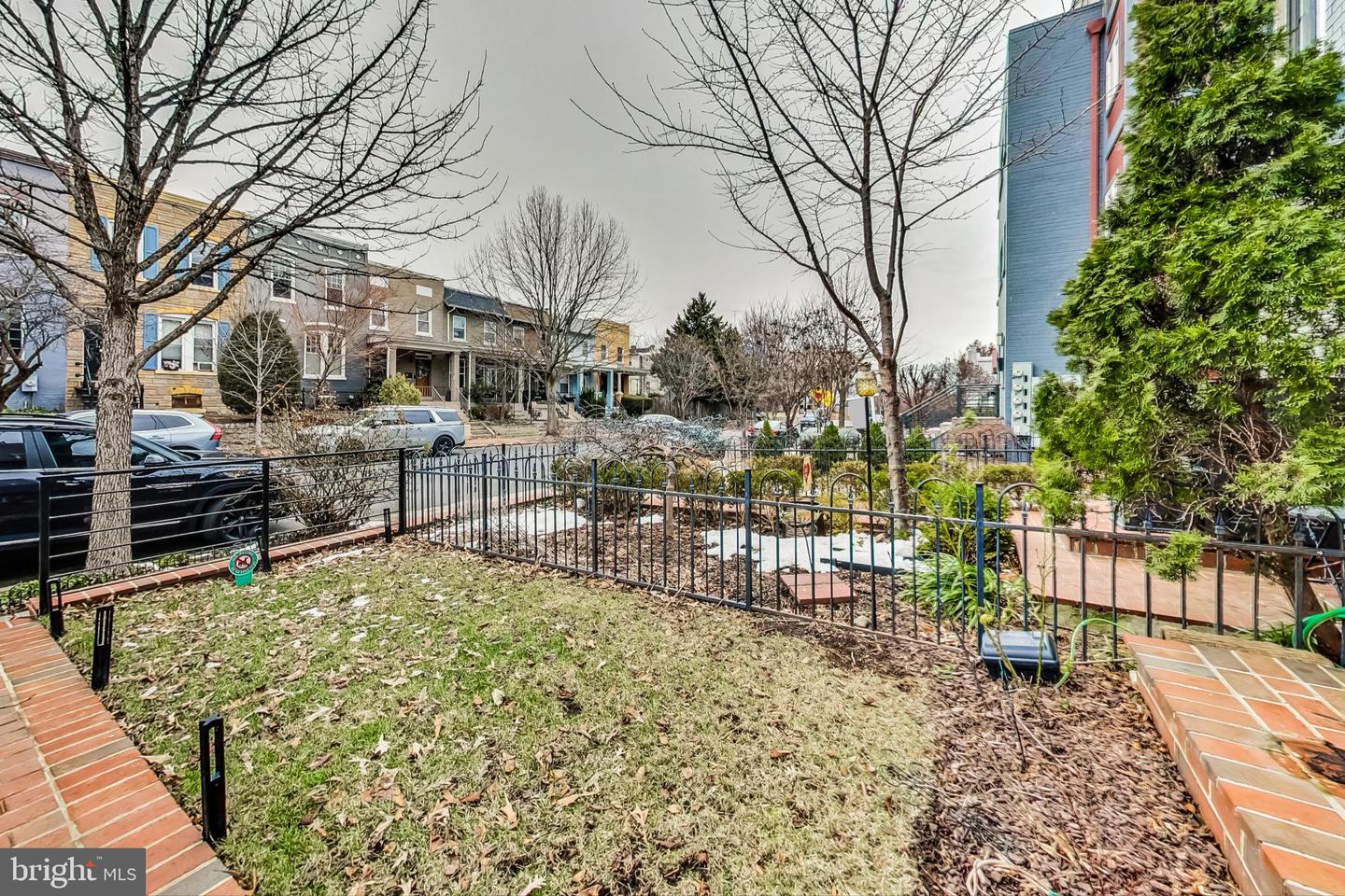 1427 K ST SE, WASHINGTON, District Of Columbia 20003, 4 Bedrooms Bedrooms, ,3 BathroomsBathrooms,Residential,For sale,1427 K ST SE,DCDC2186710 MLS # DCDC2186710