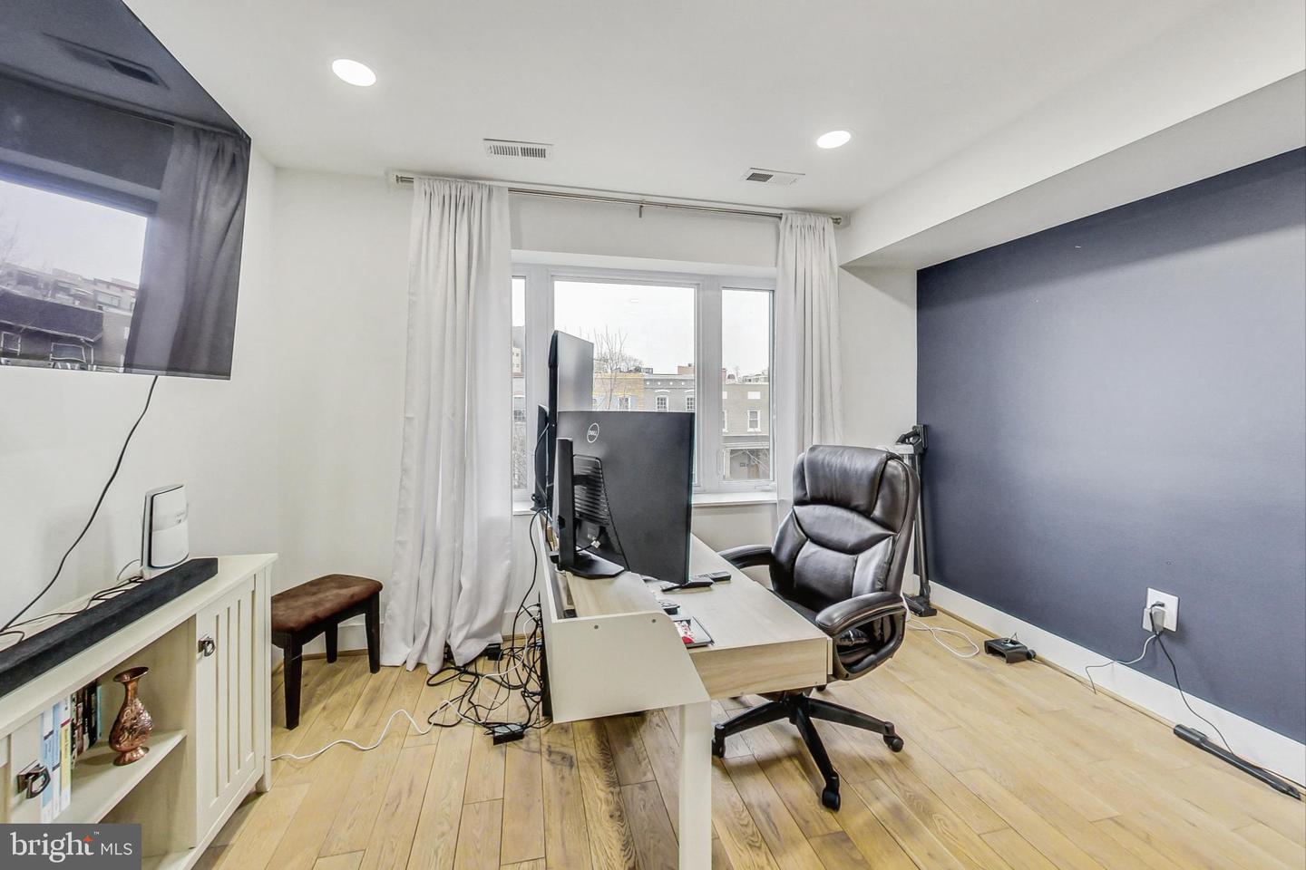 1427 K ST SE, WASHINGTON, District Of Columbia 20003, 4 Bedrooms Bedrooms, ,3 BathroomsBathrooms,Residential,For sale,1427 K ST SE,DCDC2186710 MLS # DCDC2186710