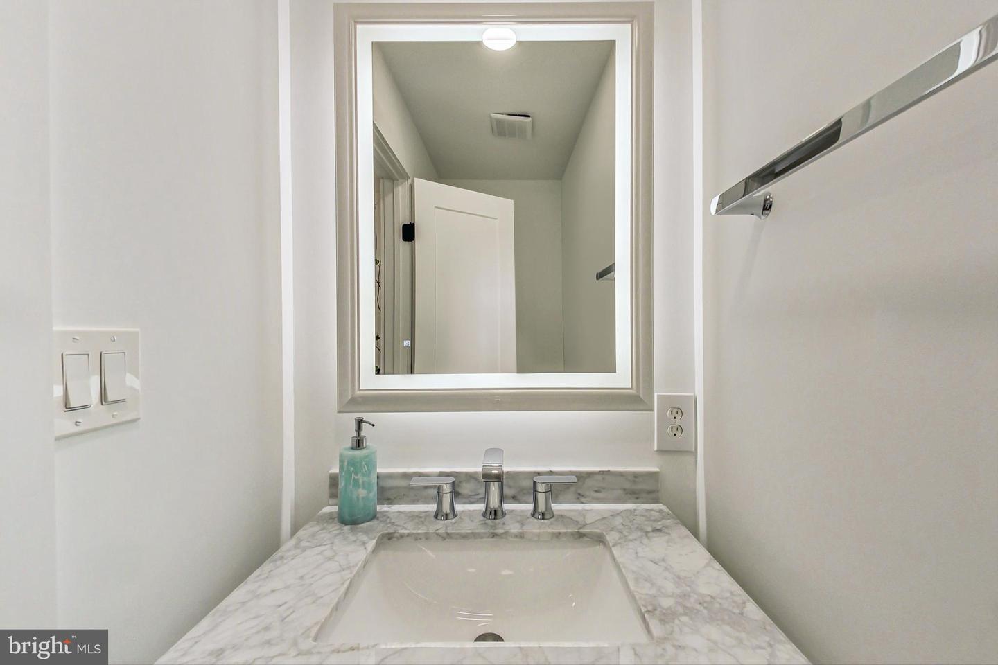 1427 K ST SE, WASHINGTON, District Of Columbia 20003, 4 Bedrooms Bedrooms, ,3 BathroomsBathrooms,Residential,For sale,1427 K ST SE,DCDC2186710 MLS # DCDC2186710