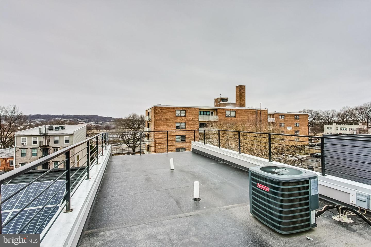 1427 K ST SE, WASHINGTON, District Of Columbia 20003, 4 Bedrooms Bedrooms, ,3 BathroomsBathrooms,Residential,For sale,1427 K ST SE,DCDC2186710 MLS # DCDC2186710