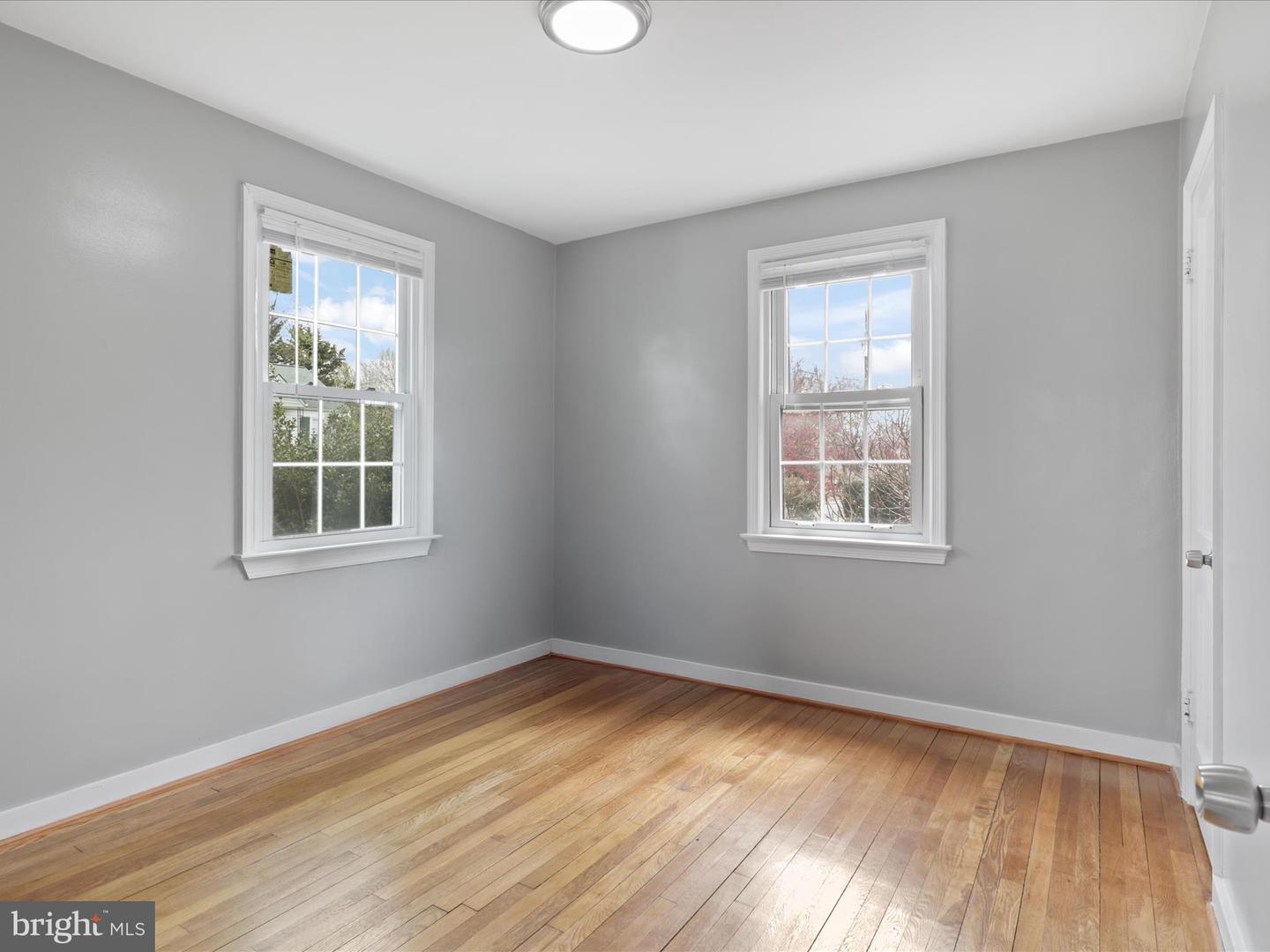 1804 N CULPEPER ST, ARLINGTON, Virginia 22207, 2 Bedrooms Bedrooms, ,1 BathroomBathrooms,Residential,For sale,1804 N CULPEPER ST,VAAR2054018 MLS # VAAR2054018
