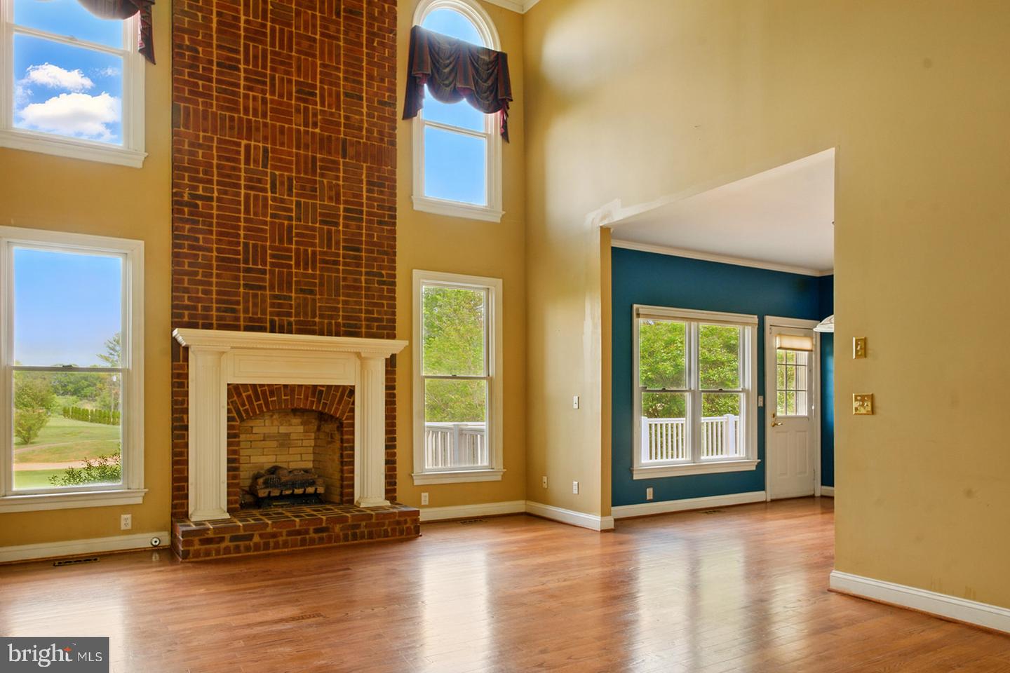 1812 FAIRWAY CT, CULPEPER, Virginia 22701, 6 Bedrooms Bedrooms, ,4 BathroomsBathrooms,Residential,For sale,1812 FAIRWAY CT,VACU2009934 MLS # VACU2009934
