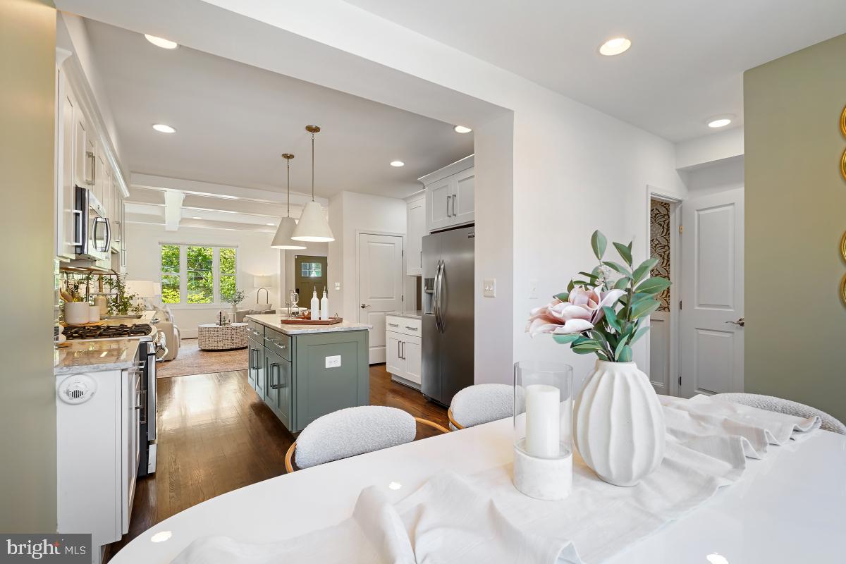 4723 4TH ST NW, WASHINGTON, District Of Columbia 20011, 3 Bedrooms Bedrooms, ,3 BathroomsBathrooms,Residential,For sale,4723 4TH ST NW,DCDC2189522 MLS # DCDC2189522