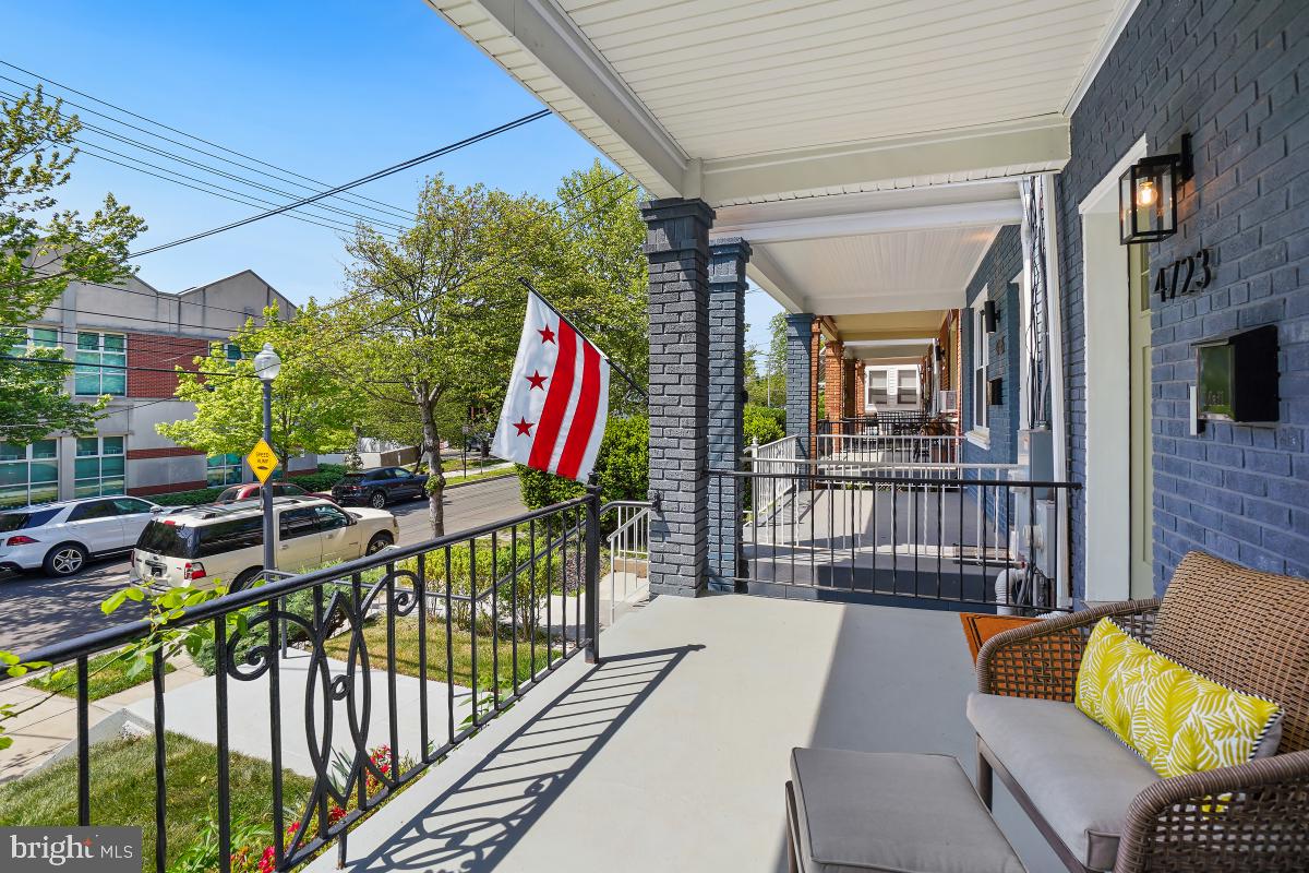 4723 4TH ST NW, WASHINGTON, District Of Columbia 20011, 3 Bedrooms Bedrooms, ,3 BathroomsBathrooms,Residential,For sale,4723 4TH ST NW,DCDC2189522 MLS # DCDC2189522