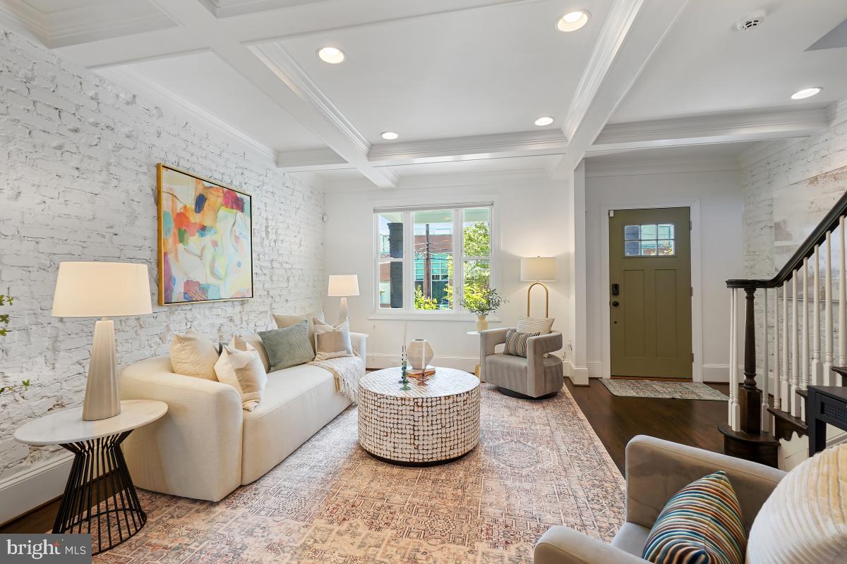 4723 4TH ST NW, WASHINGTON, District Of Columbia 20011, 3 Bedrooms Bedrooms, ,3 BathroomsBathrooms,Residential,For sale,4723 4TH ST NW,DCDC2189522 MLS # DCDC2189522
