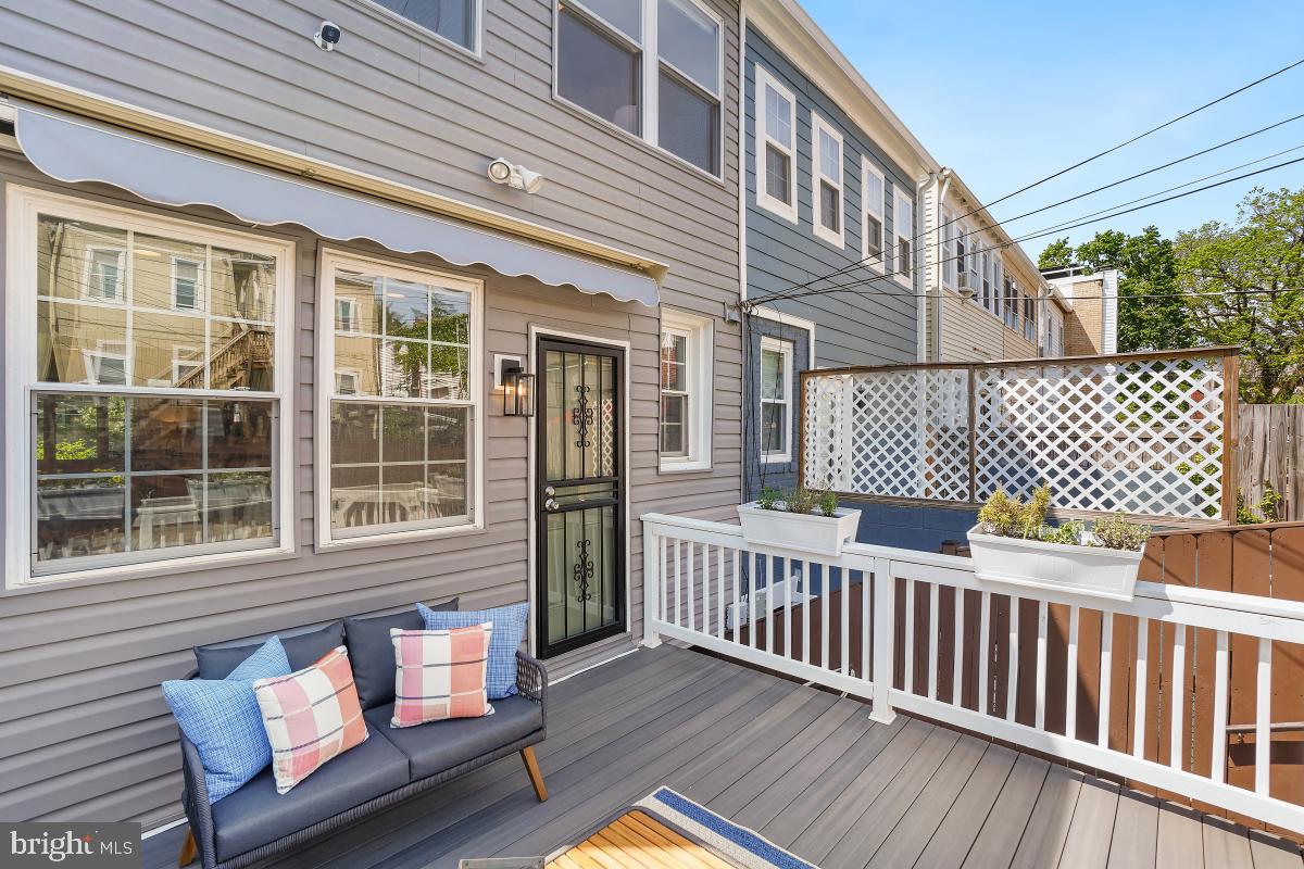 4723 4TH ST NW, WASHINGTON, District Of Columbia 20011, 3 Bedrooms Bedrooms, ,3 BathroomsBathrooms,Residential,For sale,4723 4TH ST NW,DCDC2189522 MLS # DCDC2189522