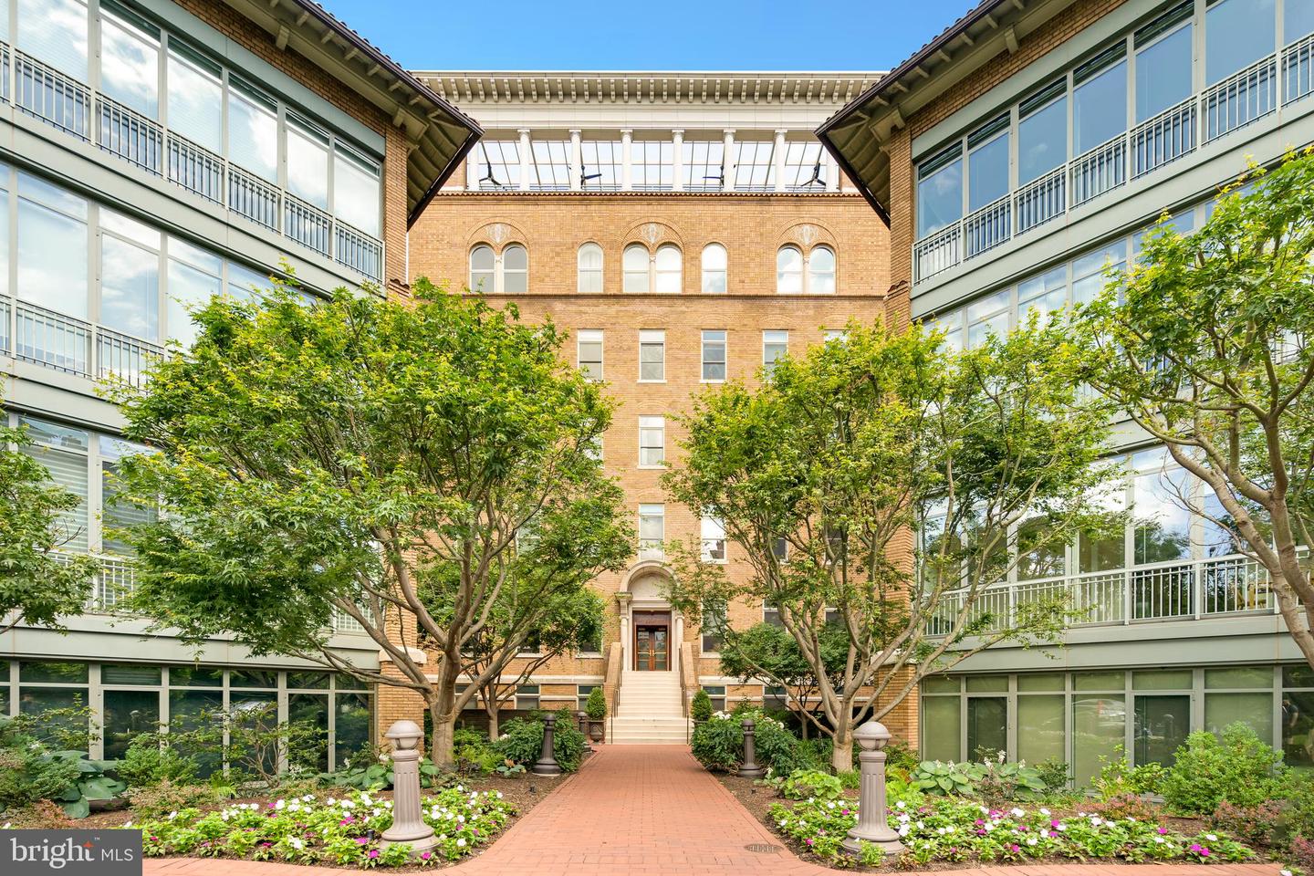 2425 L ST NW #211, WASHINGTON, District Of Columbia 20037, 1 Bedroom Bedrooms, ,1 BathroomBathrooms,Residential,For sale,2425 L ST NW #211,DCDC2189568 MLS # DCDC2189568