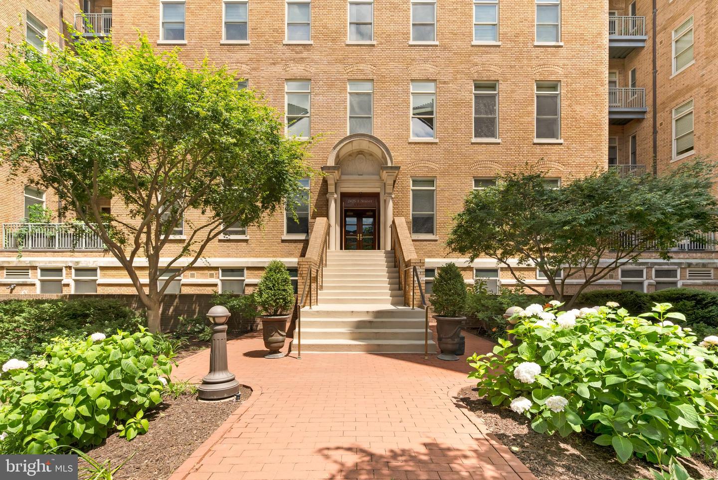 2425 L ST NW #211, WASHINGTON, District Of Columbia 20037, 1 Bedroom Bedrooms, ,1 BathroomBathrooms,Residential,For sale,2425 L ST NW #211,DCDC2189568 MLS # DCDC2189568