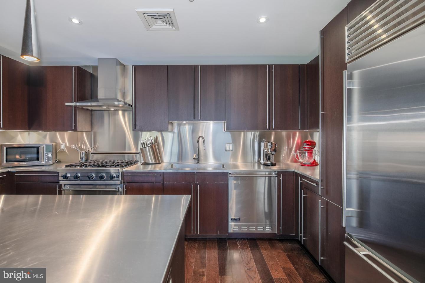 2425 L ST NW #211, WASHINGTON, District Of Columbia 20037, 1 Bedroom Bedrooms, ,1 BathroomBathrooms,Residential,For sale,2425 L ST NW #211,DCDC2189568 MLS # DCDC2189568