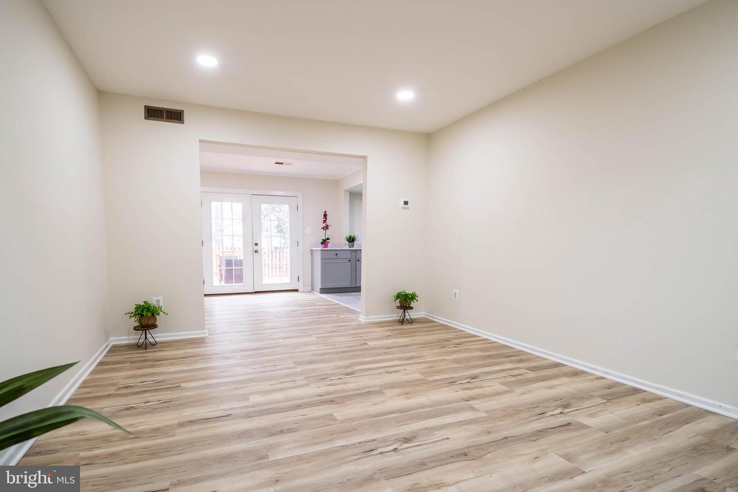 7530 QUAIL RUN LN, MANASSAS, Virginia 20109, 3 Bedrooms Bedrooms, ,2 BathroomsBathrooms,Residential,For sale,7530 QUAIL RUN LN,VAPW2090176 MLS # VAPW2090176