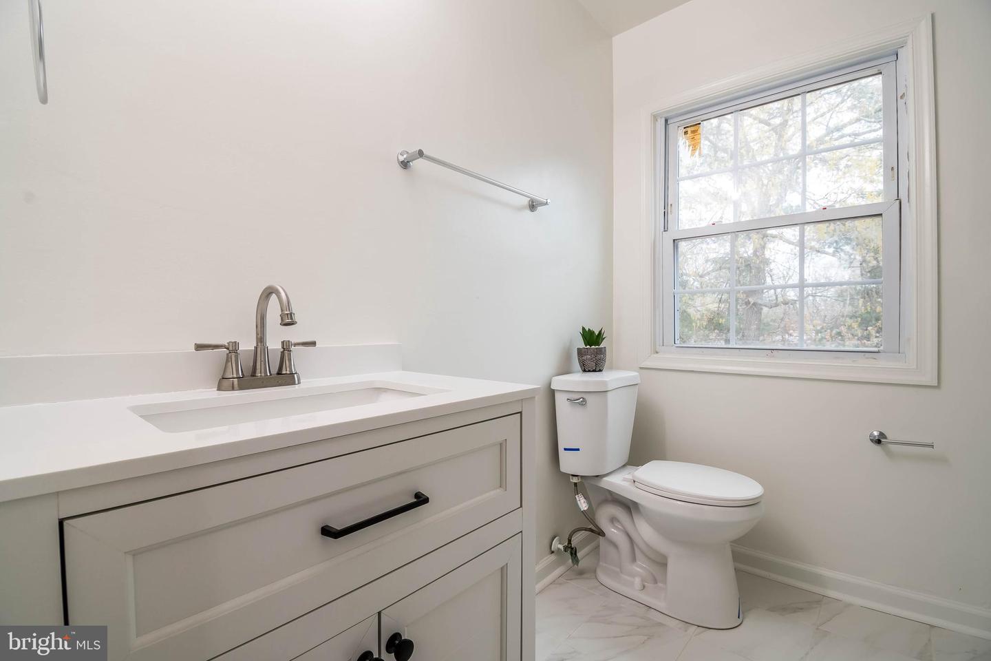 7530 QUAIL RUN LN, MANASSAS, Virginia 20109, 3 Bedrooms Bedrooms, ,2 BathroomsBathrooms,Residential,For sale,7530 QUAIL RUN LN,VAPW2090176 MLS # VAPW2090176