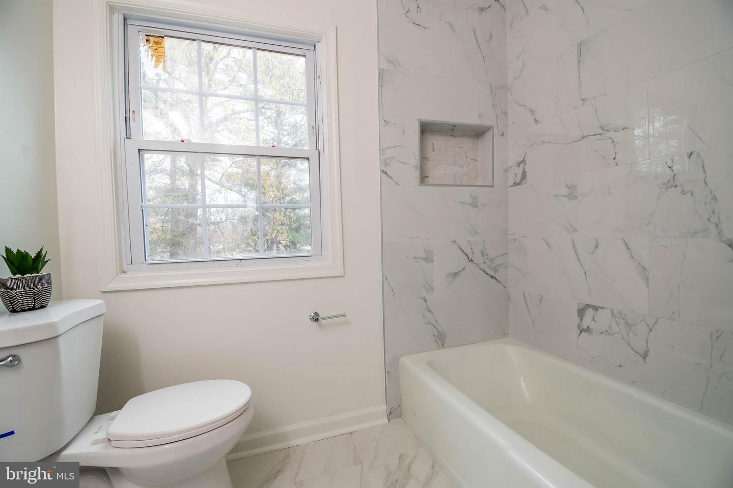 7530 QUAIL RUN LN, MANASSAS, Virginia 20109, 3 Bedrooms Bedrooms, ,2 BathroomsBathrooms,Residential,For sale,7530 QUAIL RUN LN,VAPW2090176 MLS # VAPW2090176