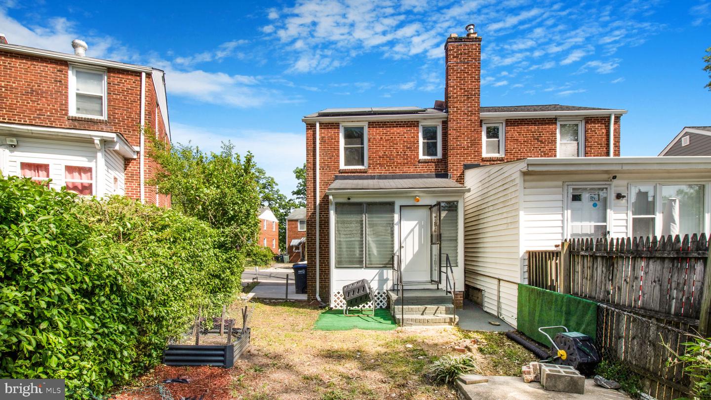 3411 24TH STREET SE, WASHINGTON, District Of Columbia 20020, 2 Bedrooms Bedrooms, ,1 BathroomBathrooms,Residential,For sale,3411 24TH STREET SE,DCDC2191566 MLS # DCDC2191566