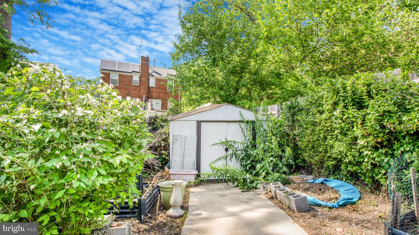 3411 24TH STREET SE, WASHINGTON, District Of Columbia 20020, 2 Bedrooms Bedrooms, ,1 BathroomBathrooms,Residential,For sale,3411 24TH STREET SE,DCDC2191566 MLS # DCDC2191566