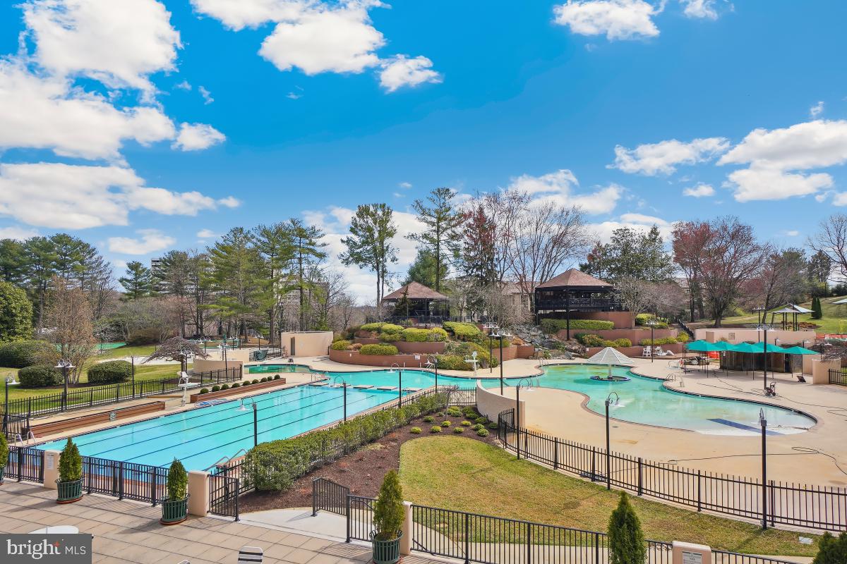 307 YOAKUM PKWY #1405, ALEXANDRIA, Virginia 22304, 2 Bedrooms Bedrooms, 7 Rooms Rooms,2 BathroomsBathrooms,Residential,For sale,307 YOAKUM PKWY #1405,VAAX2043148 MLS # VAAX2043148