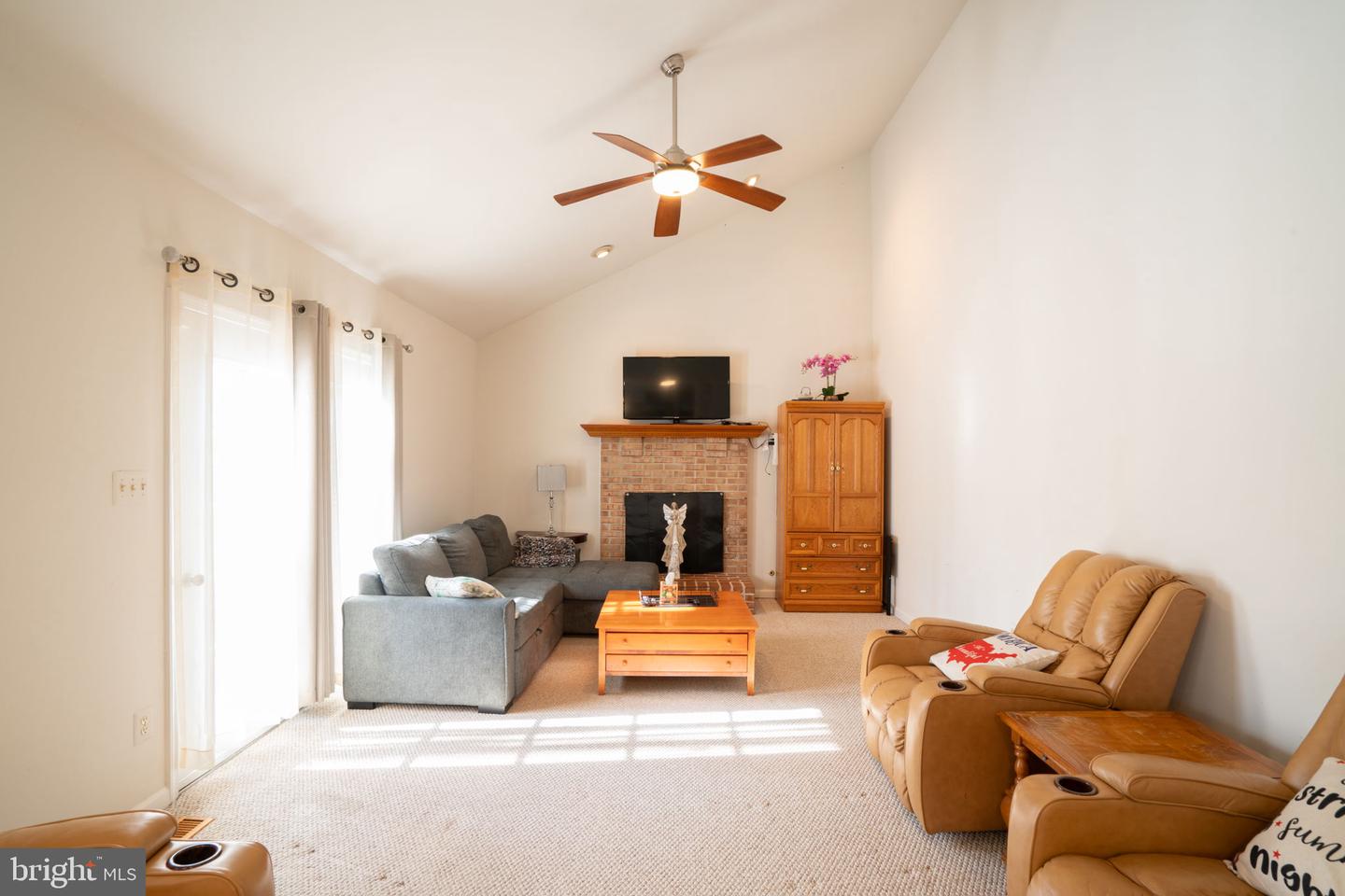 9602 SHANNON LN, MANASSAS, Virginia 20110, 4 Bedrooms Bedrooms, ,2 BathroomsBathrooms,Residential,For sale,9602 SHANNON LN,VAMN2007650 MLS # VAMN2007650