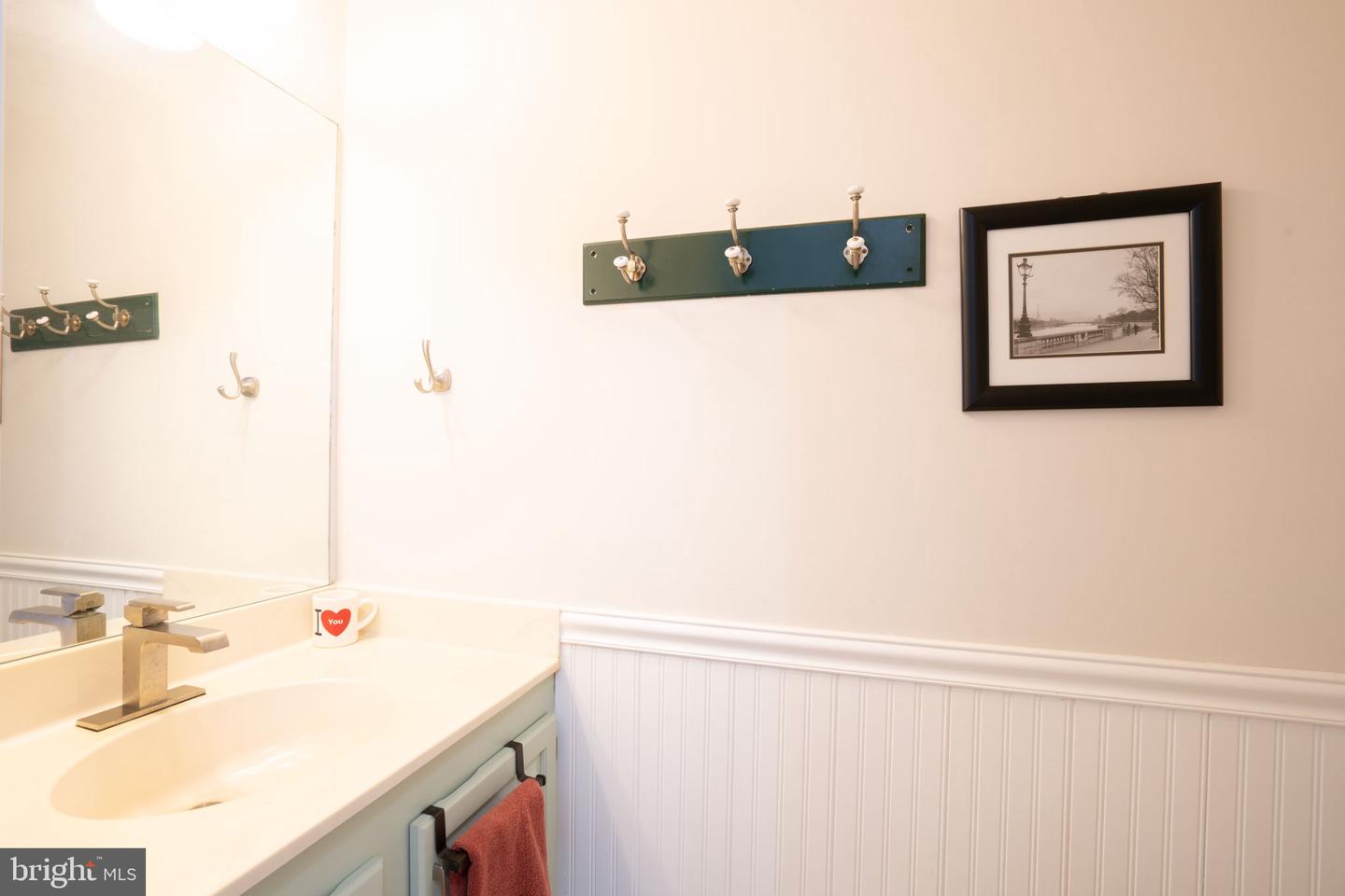 9602 SHANNON LN, MANASSAS, Virginia 20110, 4 Bedrooms Bedrooms, ,2 BathroomsBathrooms,Residential,For sale,9602 SHANNON LN,VAMN2007650 MLS # VAMN2007650
