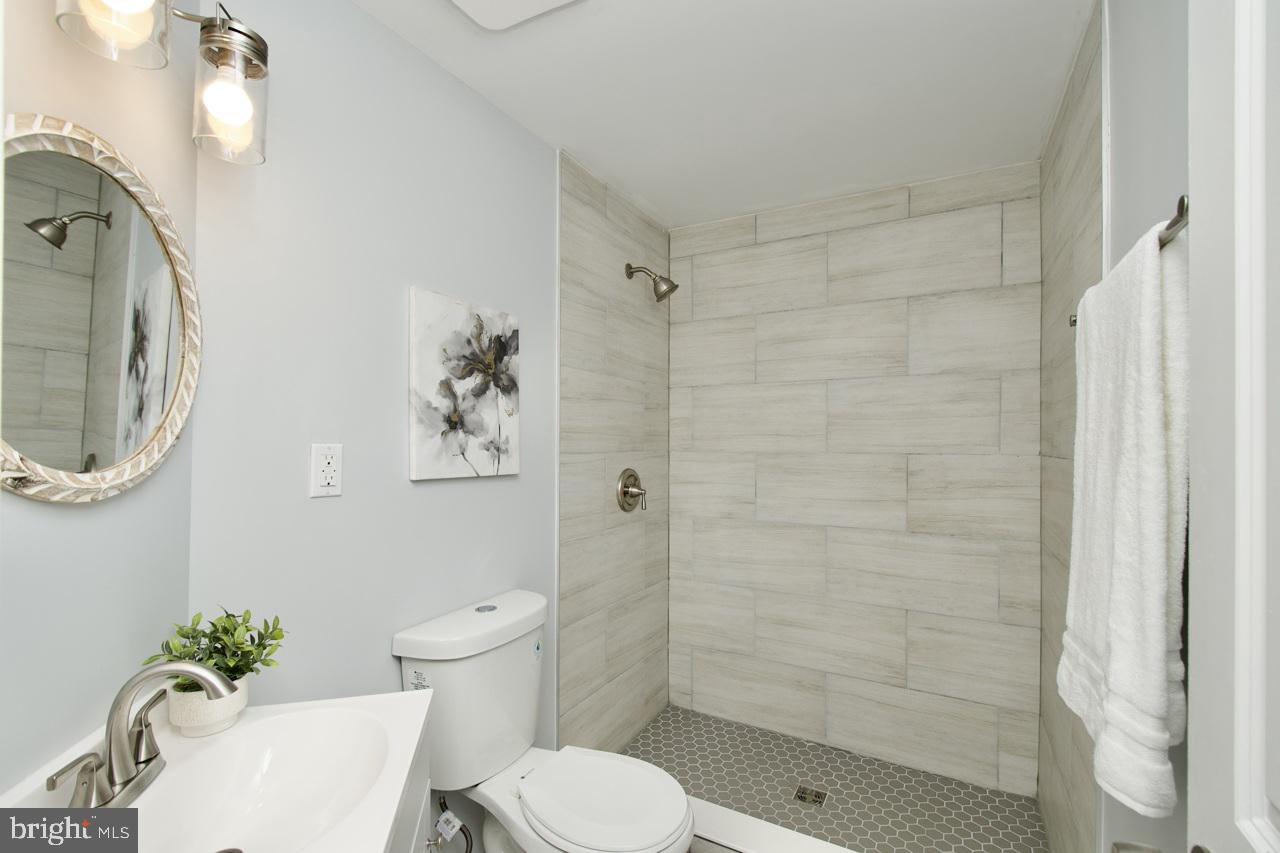 WOODBRIDGE, Virginia 22192, 3 Bedrooms Bedrooms, ,3 BathroomsBathrooms,Residential,For sale,VAPW2087610 MLS # VAPW2087610