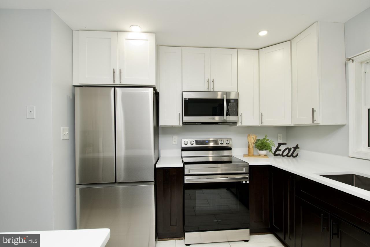 WOODBRIDGE, Virginia 22192, 3 Bedrooms Bedrooms, ,3 BathroomsBathrooms,Residential,For sale,VAPW2087610 MLS # VAPW2087610
