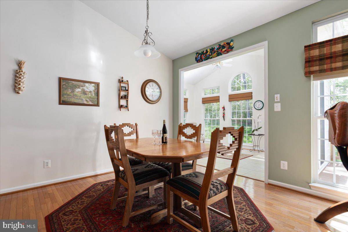 6727 STREAM VIEW LN, WARRENTON, Virginia 20187, 3 Bedrooms Bedrooms, ,3 BathroomsBathrooms,Residential,For sale,6727 STREAM VIEW LN,VAFQ2015472 MLS # VAFQ2015472