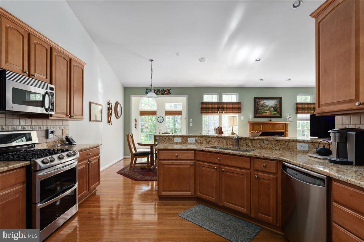 6727 STREAM VIEW LN, WARRENTON, Virginia 20187, 3 Bedrooms Bedrooms, ,3 BathroomsBathrooms,Residential,For sale,6727 STREAM VIEW LN,VAFQ2015472 MLS # VAFQ2015472