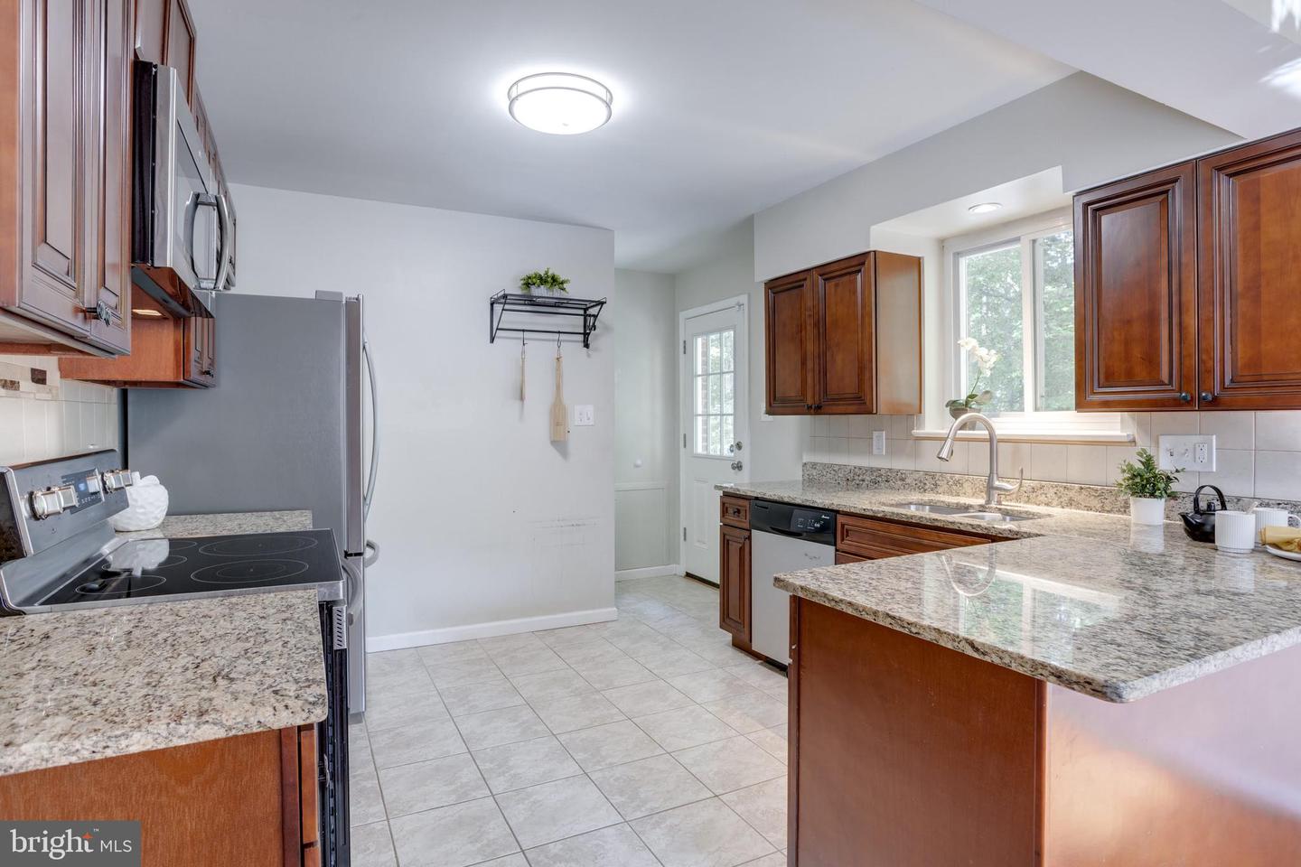 7424 NANCEMOND ST, SPRINGFIELD, Virginia 22150, 4 Bedrooms Bedrooms, ,3 BathroomsBathrooms,Residential,For sale,7424 NANCEMOND ST,VAFX2223024 MLS # VAFX2223024