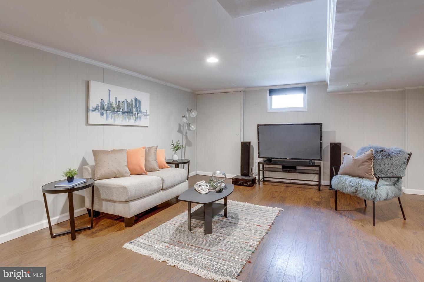 7424 NANCEMOND ST, SPRINGFIELD, Virginia 22150, 4 Bedrooms Bedrooms, ,3 BathroomsBathrooms,Residential,For sale,7424 NANCEMOND ST,VAFX2223024 MLS # VAFX2223024