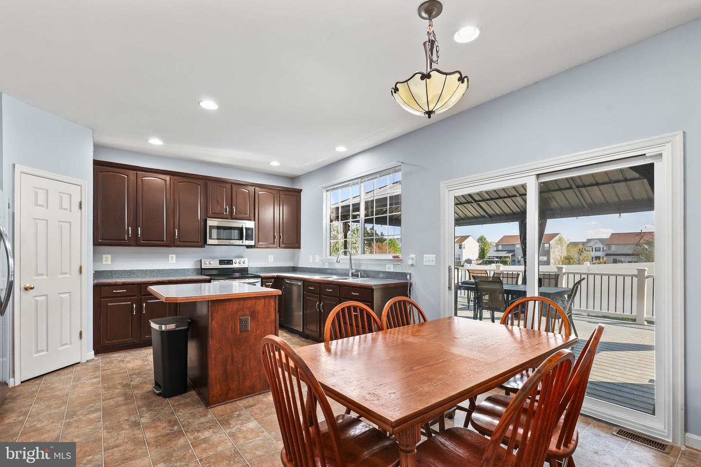44 HAMSTEAD RD, FREDERICKSBURG, Virginia 22405, 4 Bedrooms Bedrooms, ,3 BathroomsBathrooms,Residential,For sale,44 HAMSTEAD RD,VAST2036196 MLS # VAST2036196