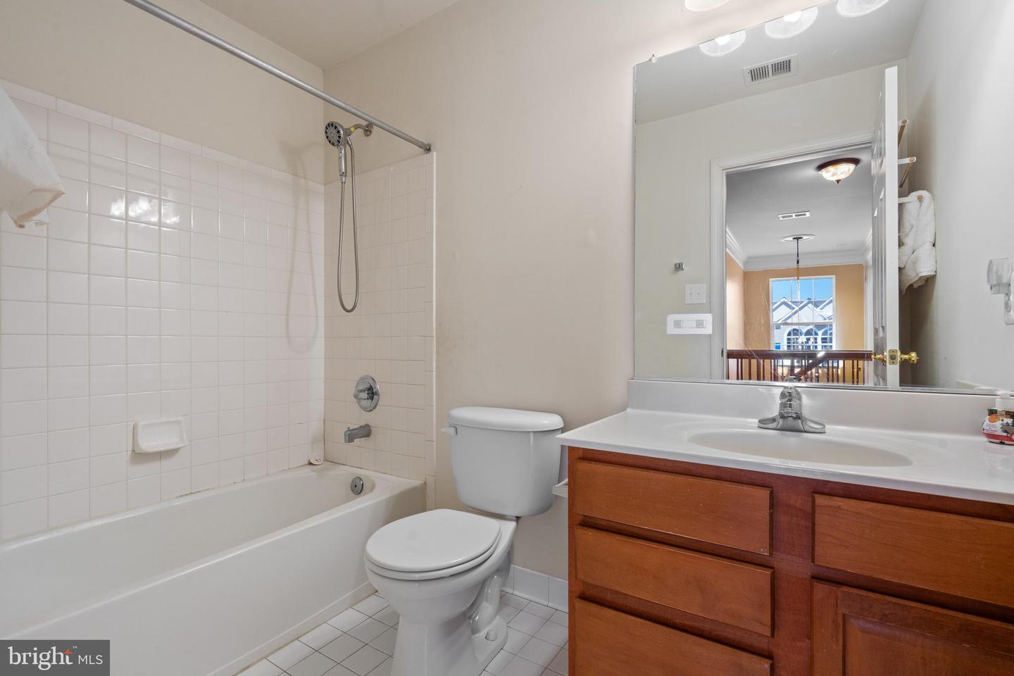 44 HAMSTEAD RD, FREDERICKSBURG, Virginia 22405, 4 Bedrooms Bedrooms, ,3 BathroomsBathrooms,Residential,For sale,44 HAMSTEAD RD,VAST2036196 MLS # VAST2036196