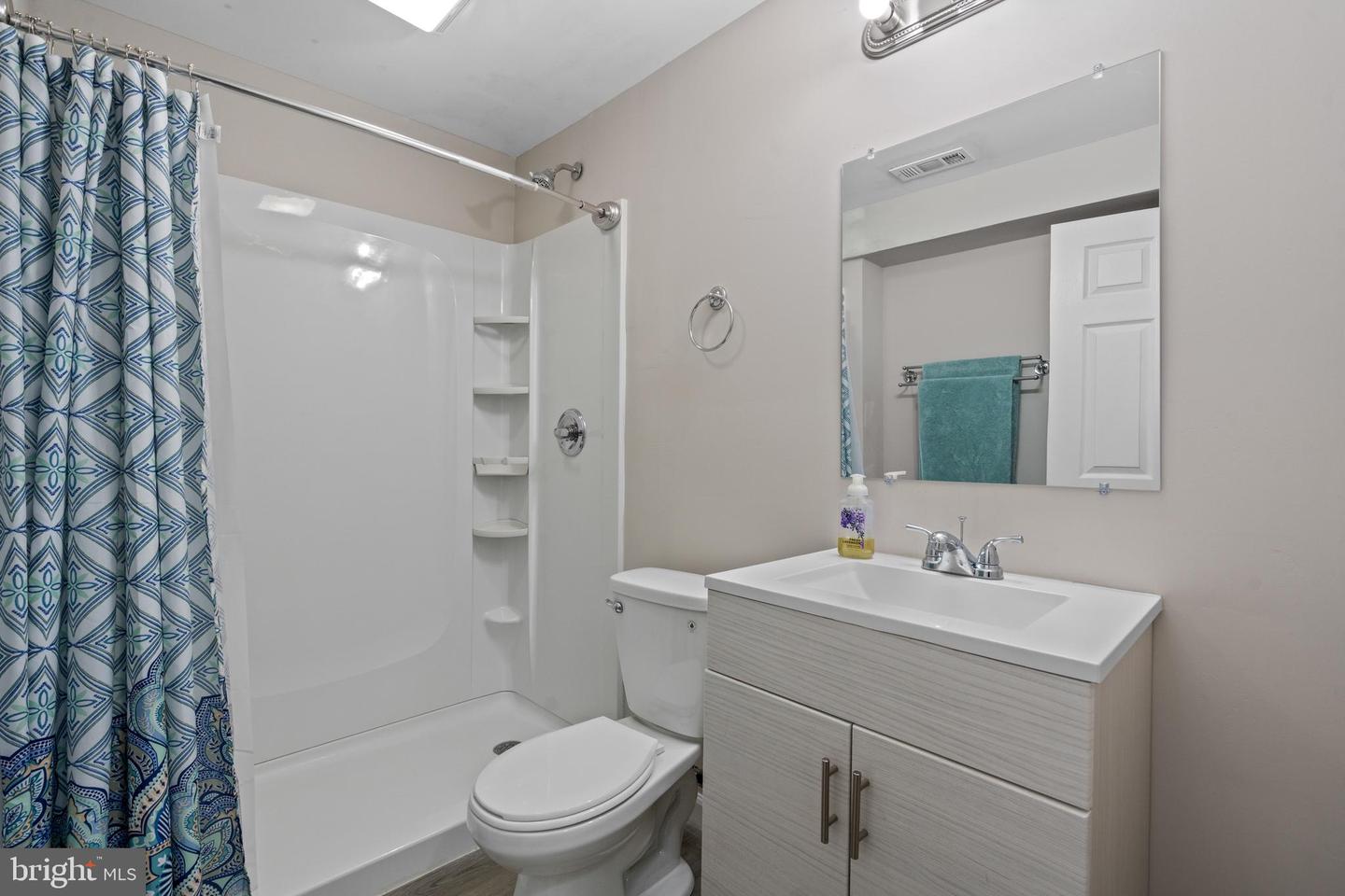 44 HAMSTEAD RD, FREDERICKSBURG, Virginia 22405, 4 Bedrooms Bedrooms, ,3 BathroomsBathrooms,Residential,For sale,44 HAMSTEAD RD,VAST2036196 MLS # VAST2036196