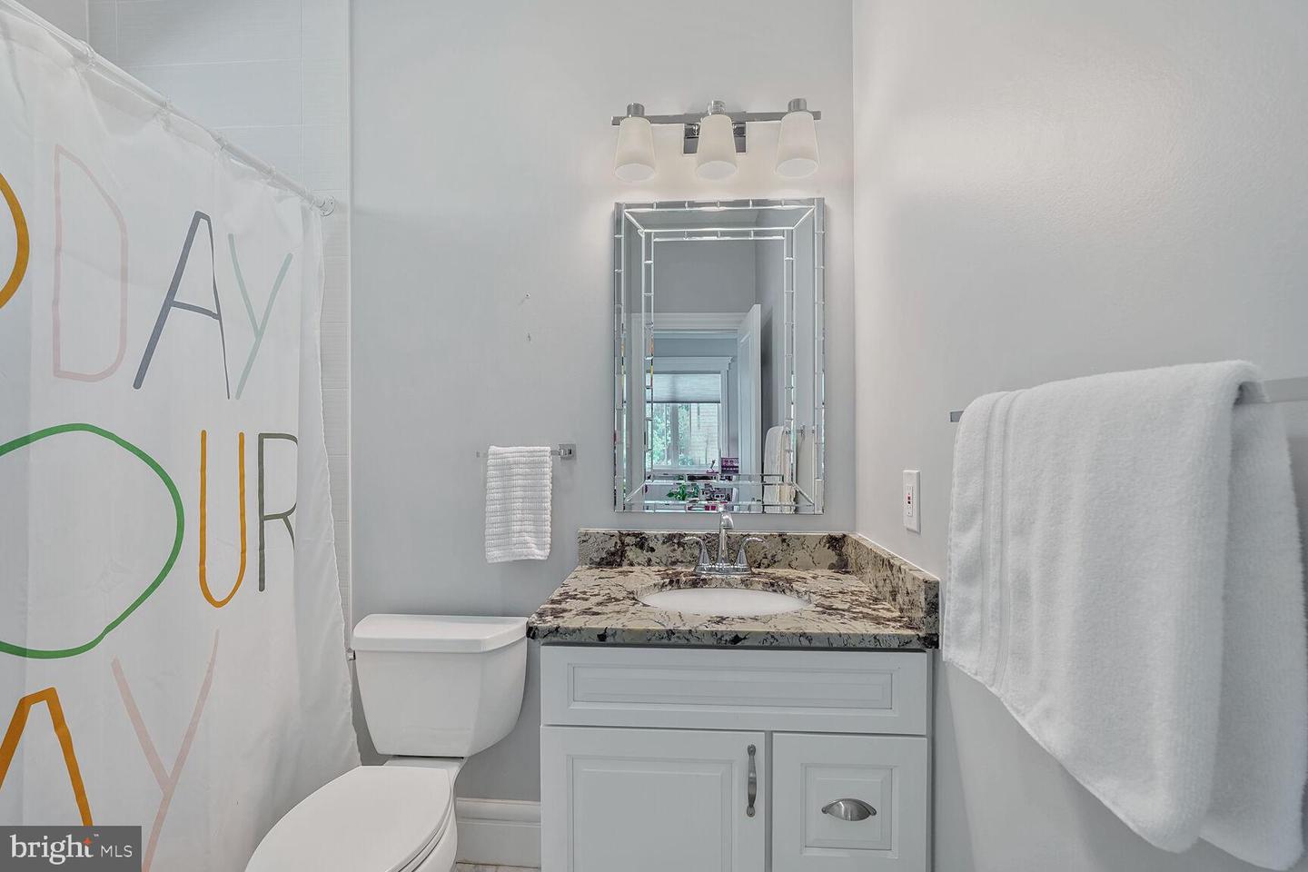 856 N HARRISON ST, ARLINGTON, Virginia 22205, 6 Bedrooms Bedrooms, ,5 BathroomsBathrooms,Residential,For sale,856 N HARRISON ST,VAAR2053982 MLS # VAAR2053982