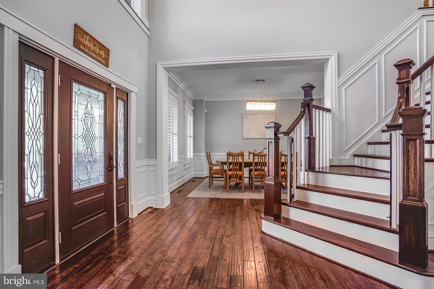 856 N HARRISON ST, ARLINGTON, Virginia 22205, 6 Bedrooms Bedrooms, ,5 BathroomsBathrooms,Residential,For sale,856 N HARRISON ST,VAAR2053982 MLS # VAAR2053982