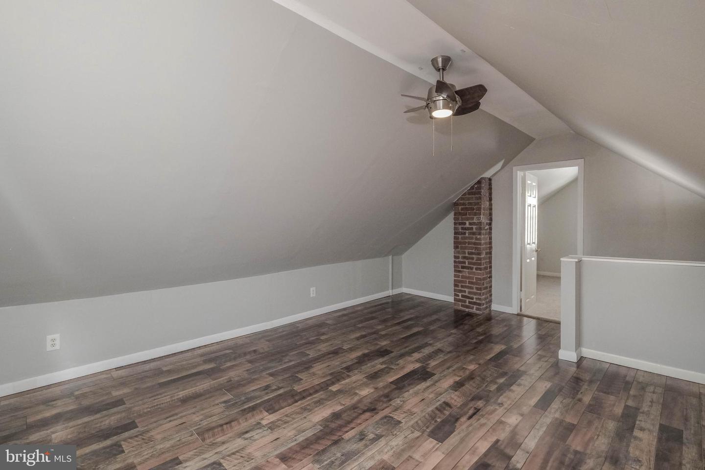 132 W 12TH ST, FRONT ROYAL, Virginia 22630, 3 Bedrooms Bedrooms, 8 Rooms Rooms,1 BathroomBathrooms,Residential,For sale,132 W 12TH ST,VAWR2010536 MLS # VAWR2010536
