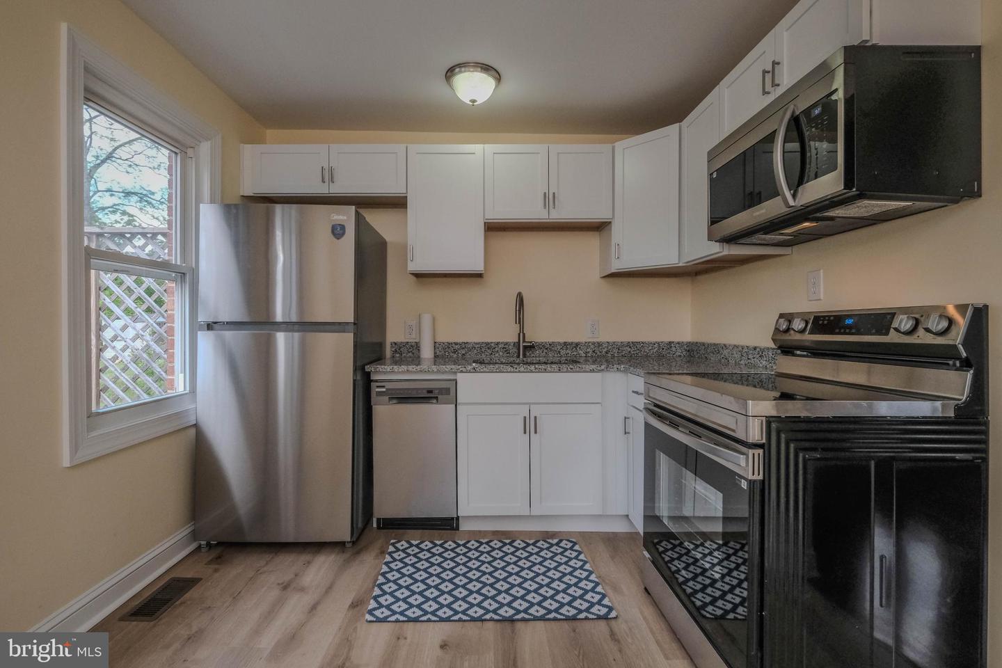 132 W 12TH ST, FRONT ROYAL, Virginia 22630, 3 Bedrooms Bedrooms, 8 Rooms Rooms,1 BathroomBathrooms,Residential,For sale,132 W 12TH ST,VAWR2010536 MLS # VAWR2010536