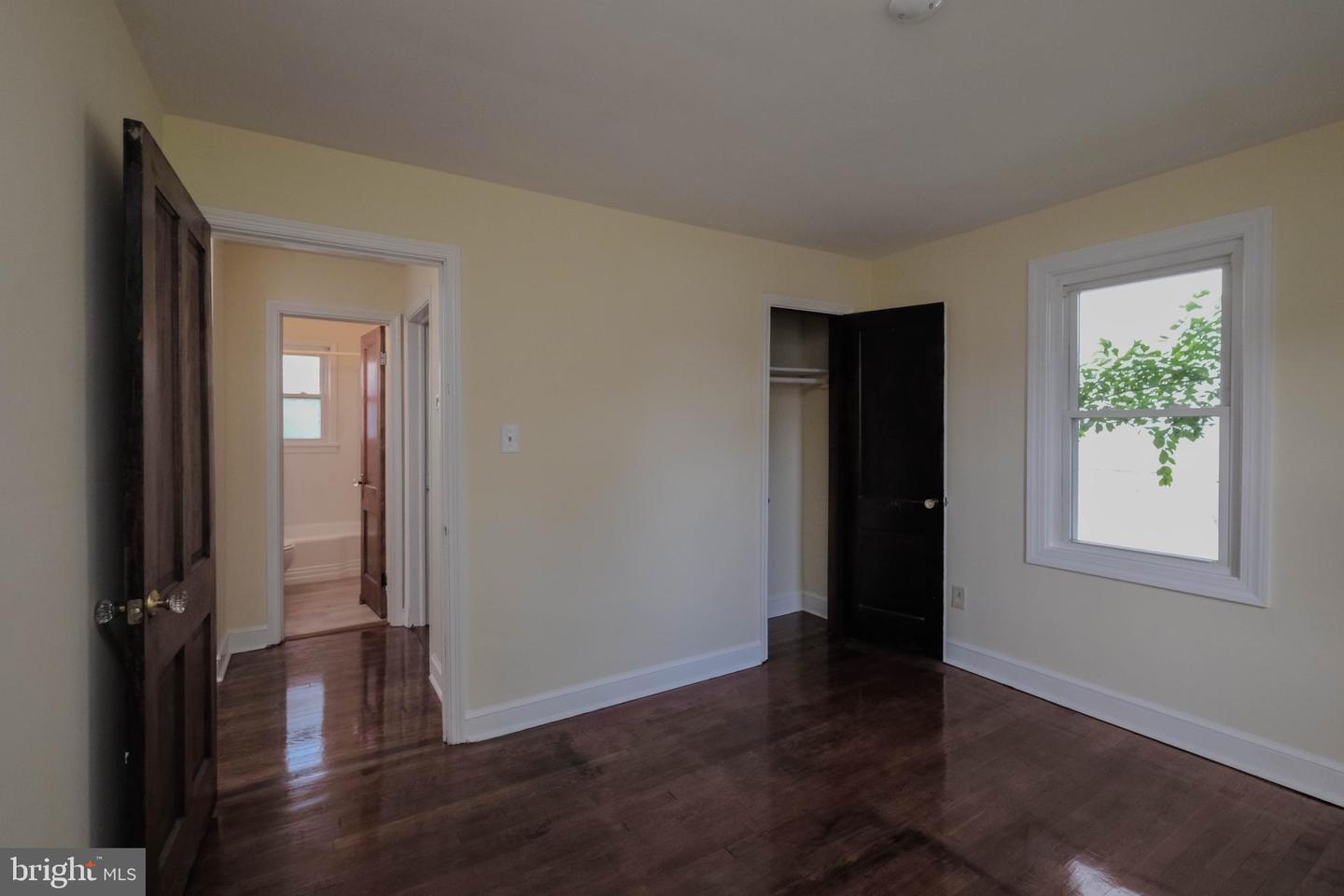132 W 12TH ST, FRONT ROYAL, Virginia 22630, 3 Bedrooms Bedrooms, 8 Rooms Rooms,1 BathroomBathrooms,Residential,For sale,132 W 12TH ST,VAWR2010536 MLS # VAWR2010536